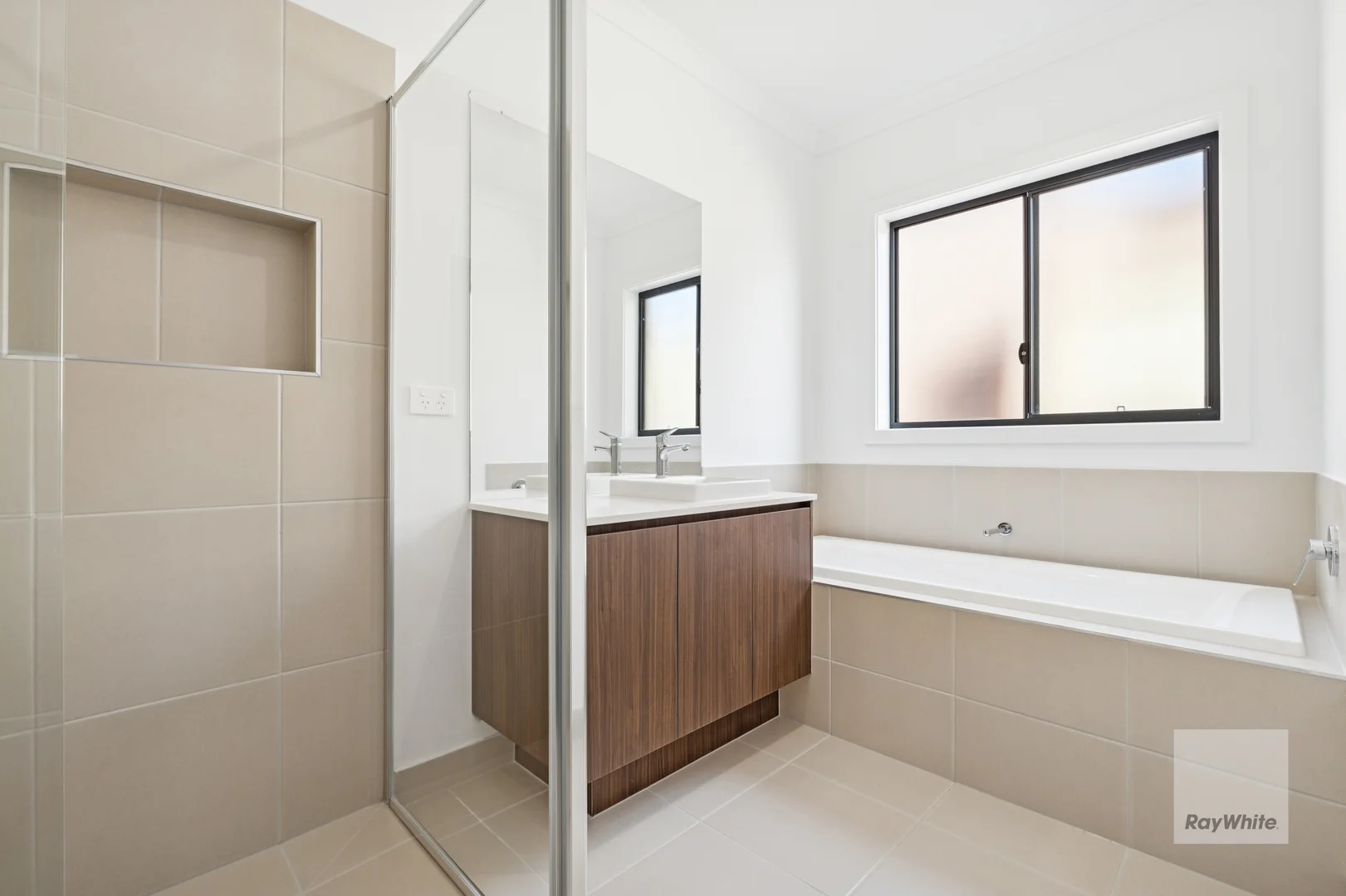 Additional image 13 of 58 Winfred Drive, Mambourin VIC 3024