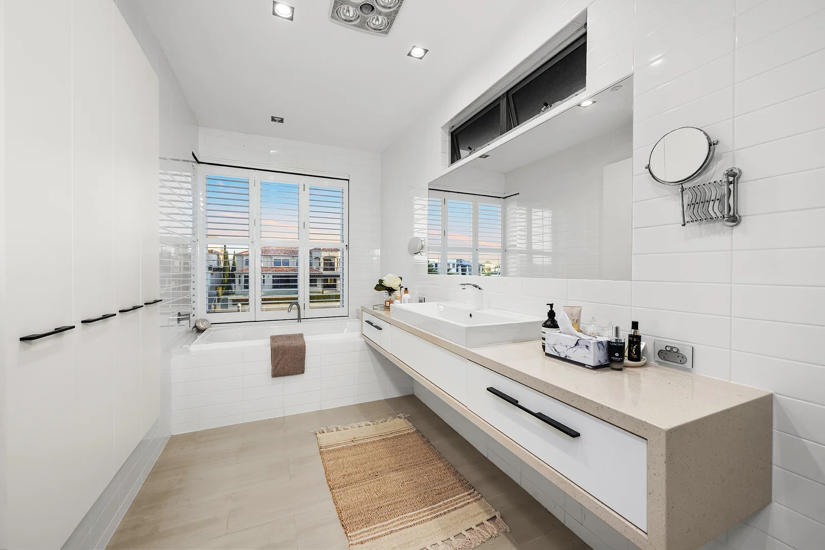 Additional image 18 of 9 Royal Albert Crescent, Sovereign Islands QLD 4216