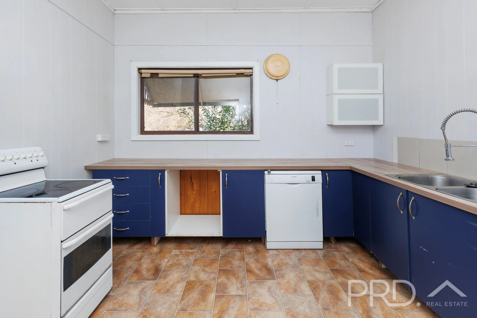 Additional image 7 of 111 Tumut Street, Adelong NSW 2729