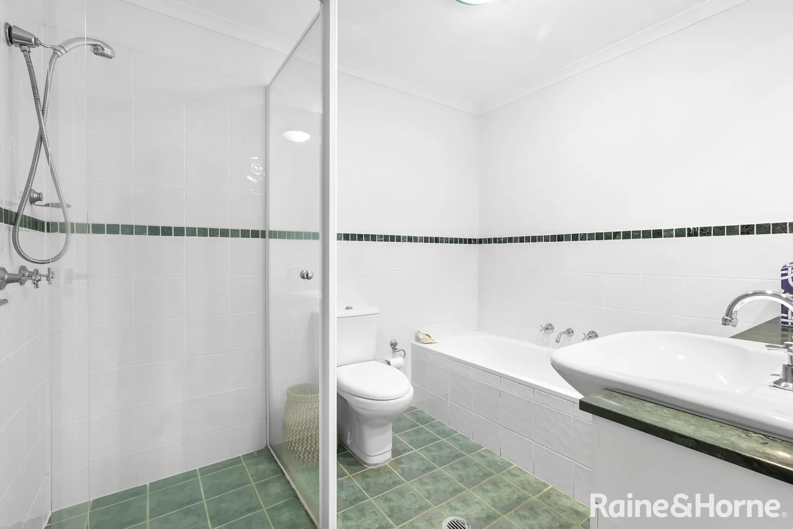 Additional image 9 of 9/1073-1077 Barrenjoey Road, Palm Beach NSW 2108