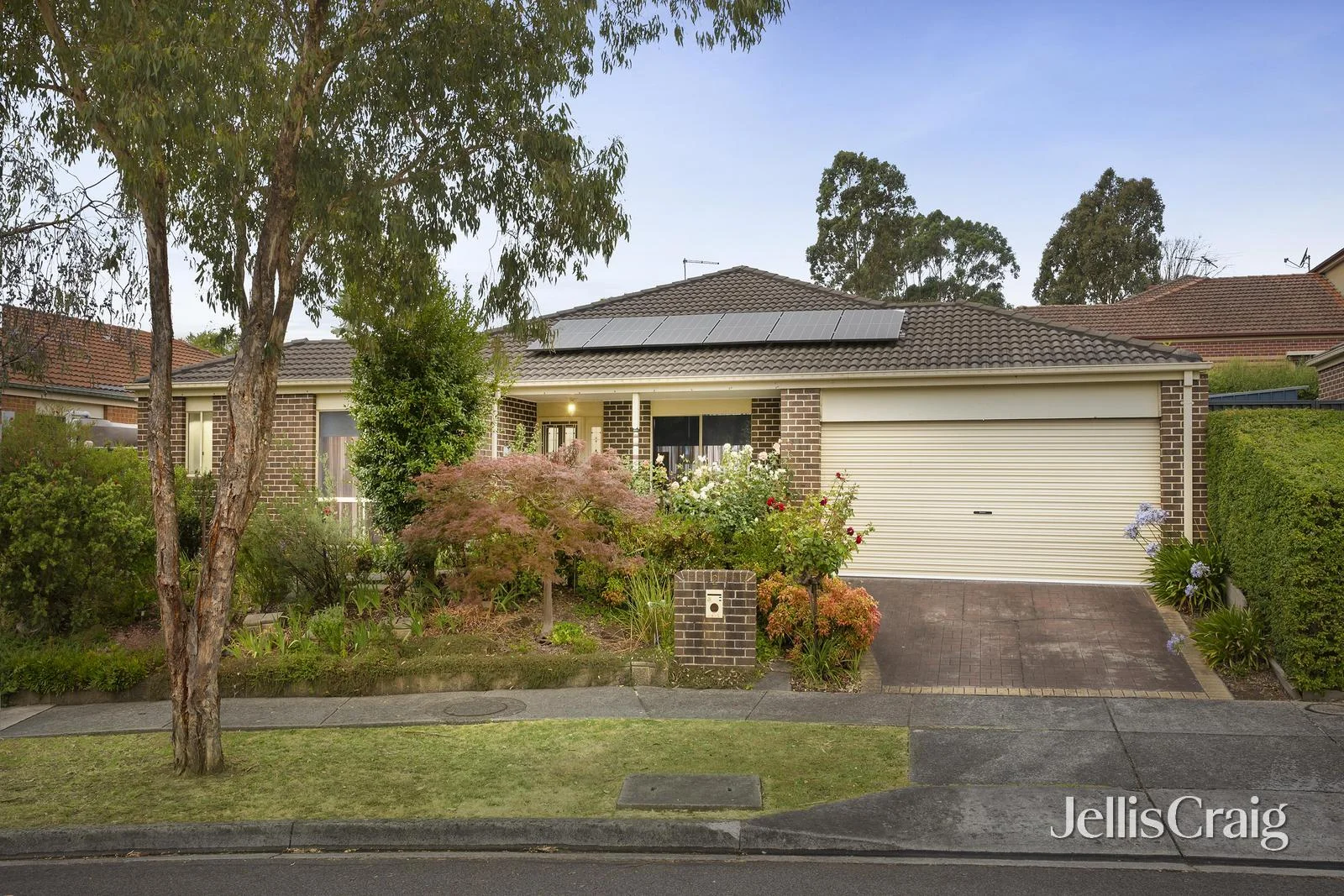 2 Wonuka Court, Croydon Hills VIC 3136