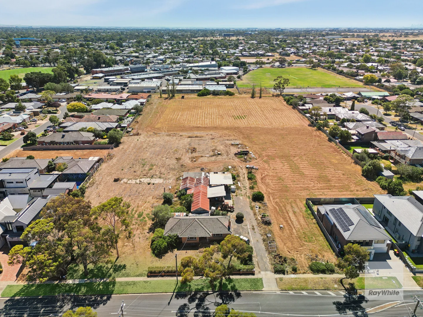 Additional image 5 of 13 Chirnside Avenue, Werribee VIC 3030