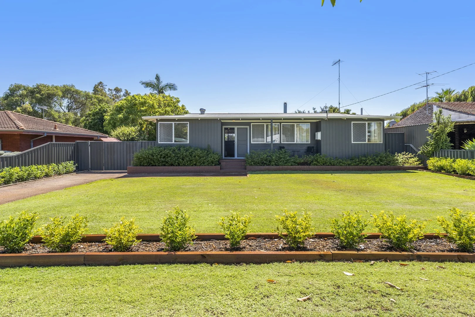 14 Paull Street, Furnissdale WA 6209