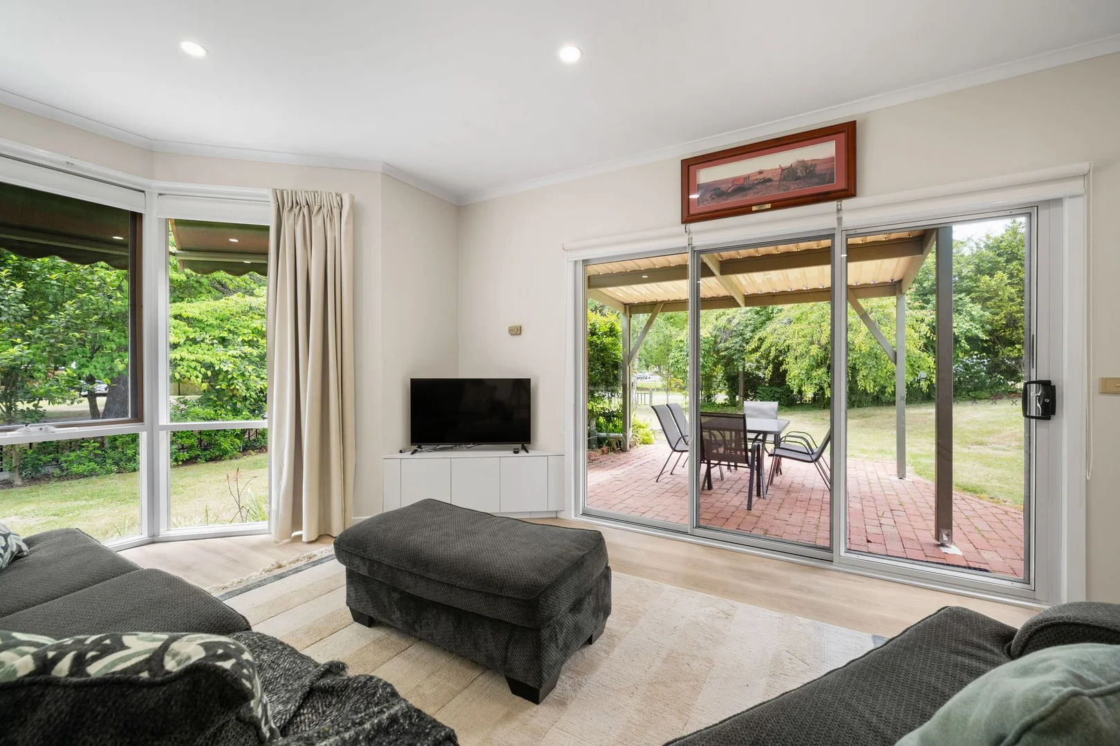 Additional image 3 of 98 Delany Avenue, Bright VIC 3741