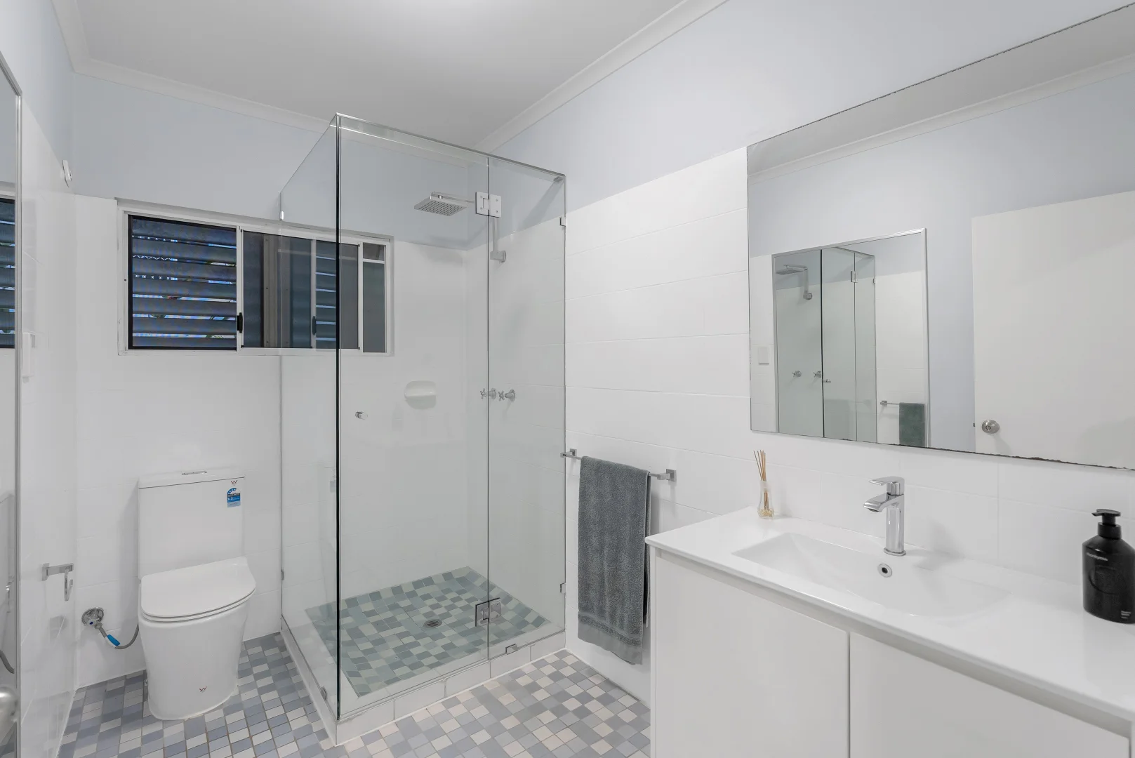 Additional image 26 of 17 Minerva Avenue, Mooroobool QLD 4870