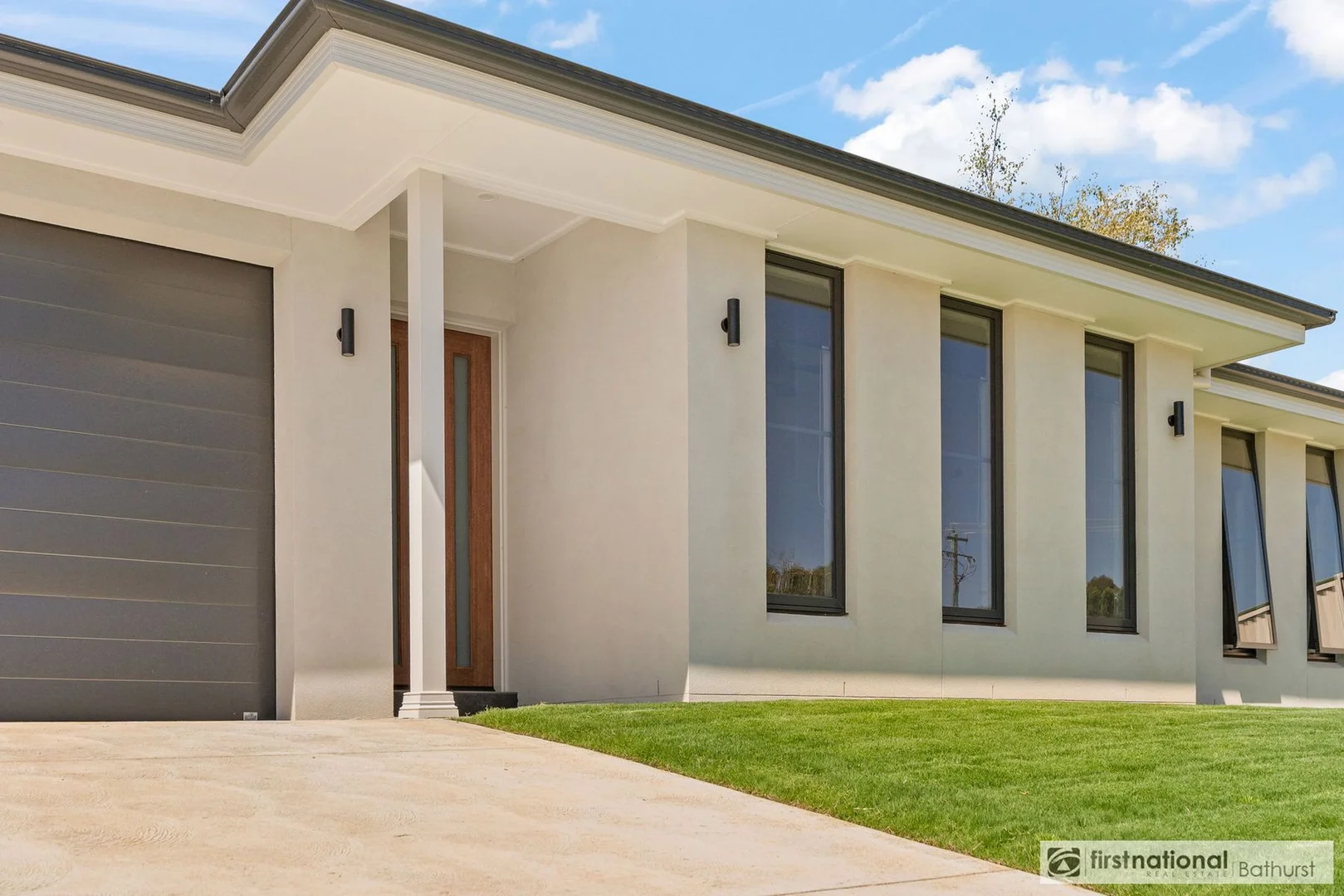 Additional image 23 of 2 Hoynes Circuit, Blayney NSW 2799