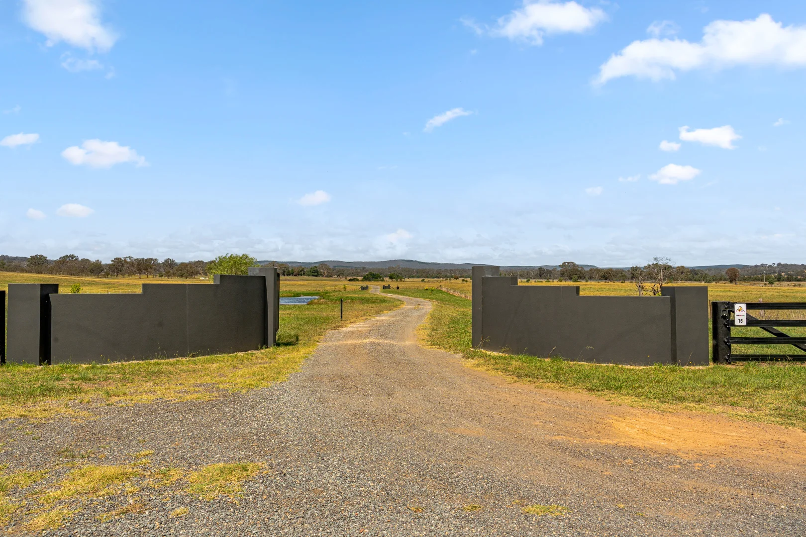 Additional image 7 of 14 Avonley Road, Majura ACT 2609