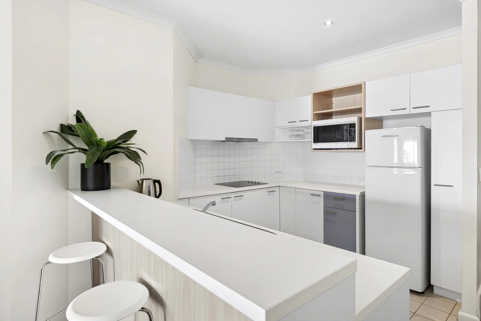 Additional image 5 of F325/148-174 Mountjoy Parade, Lorne VIC 3232