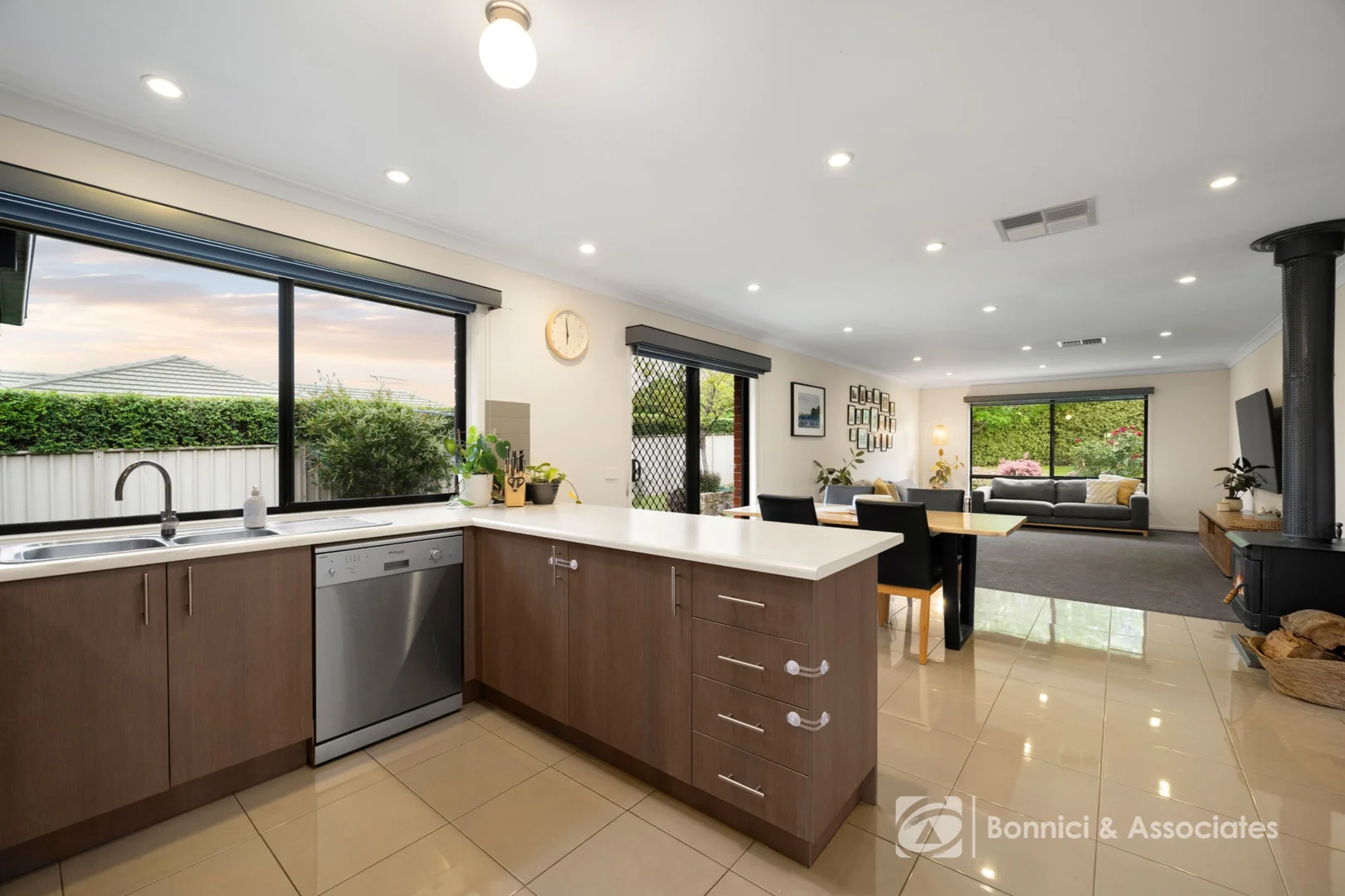 Additional image 6 of 9 Hayes Drive, Beechworth VIC 3747