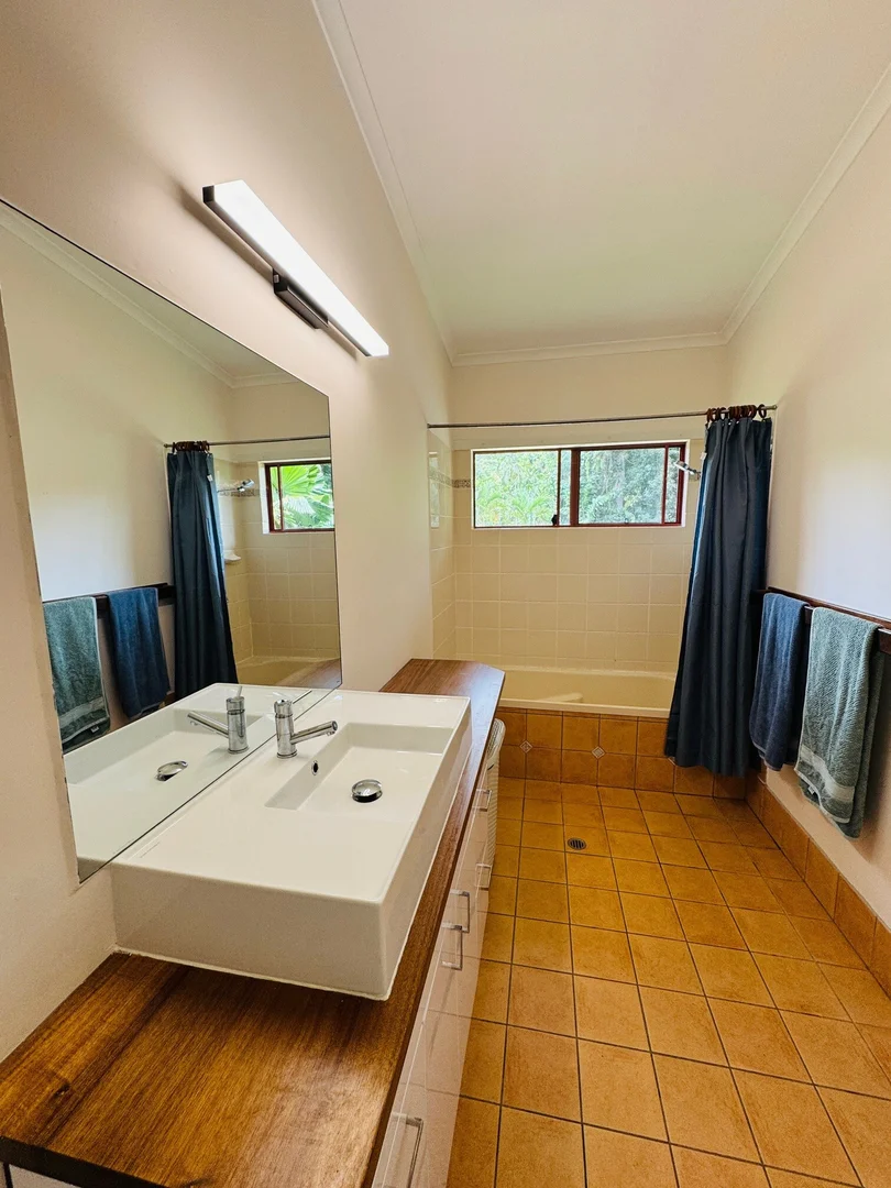 Additional image 11 of 8 Mission Cir, Wongaling Beach QLD 4852