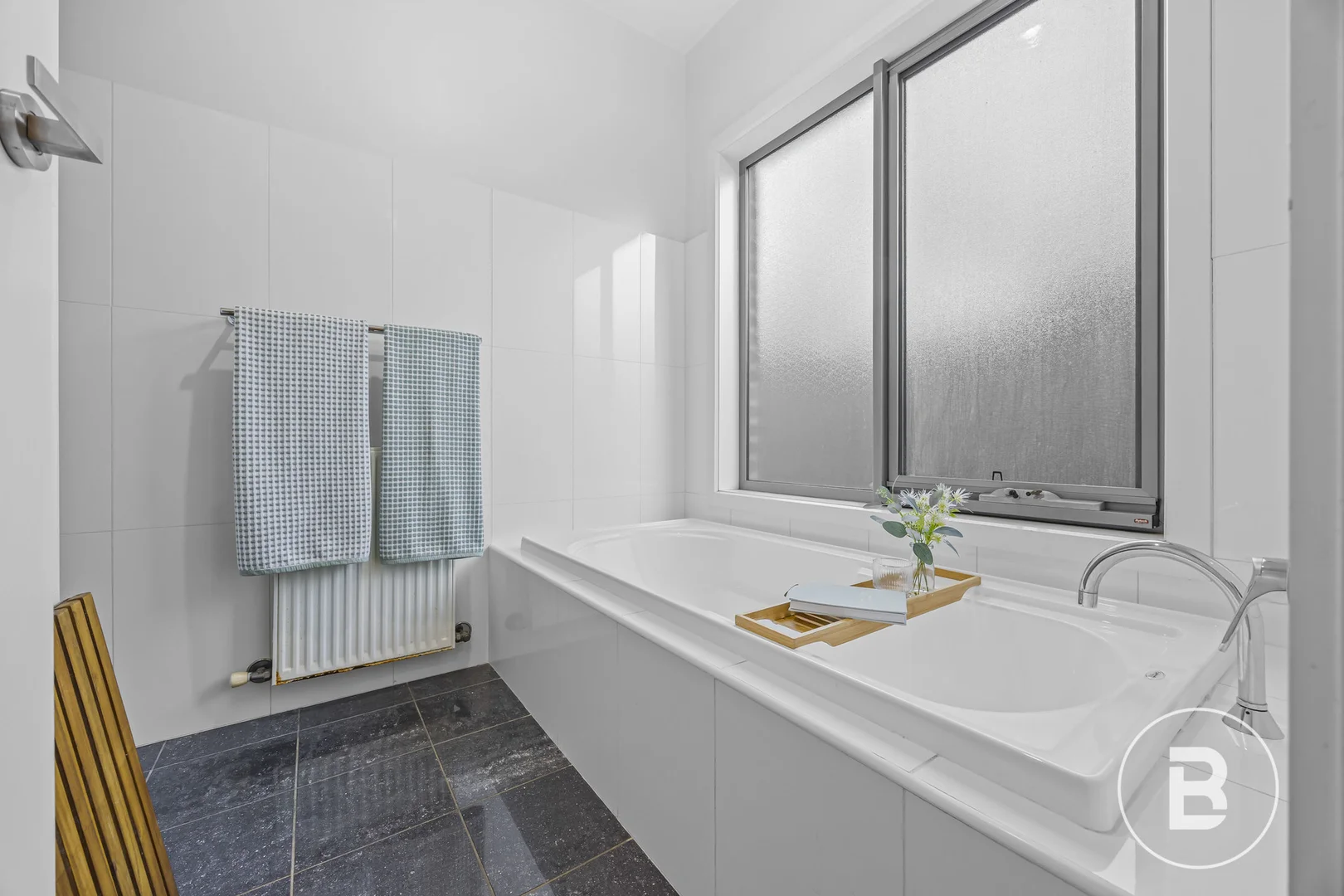 Additional image 28 of 42 Faversham Avenue, Lake Gardens VIC 3355