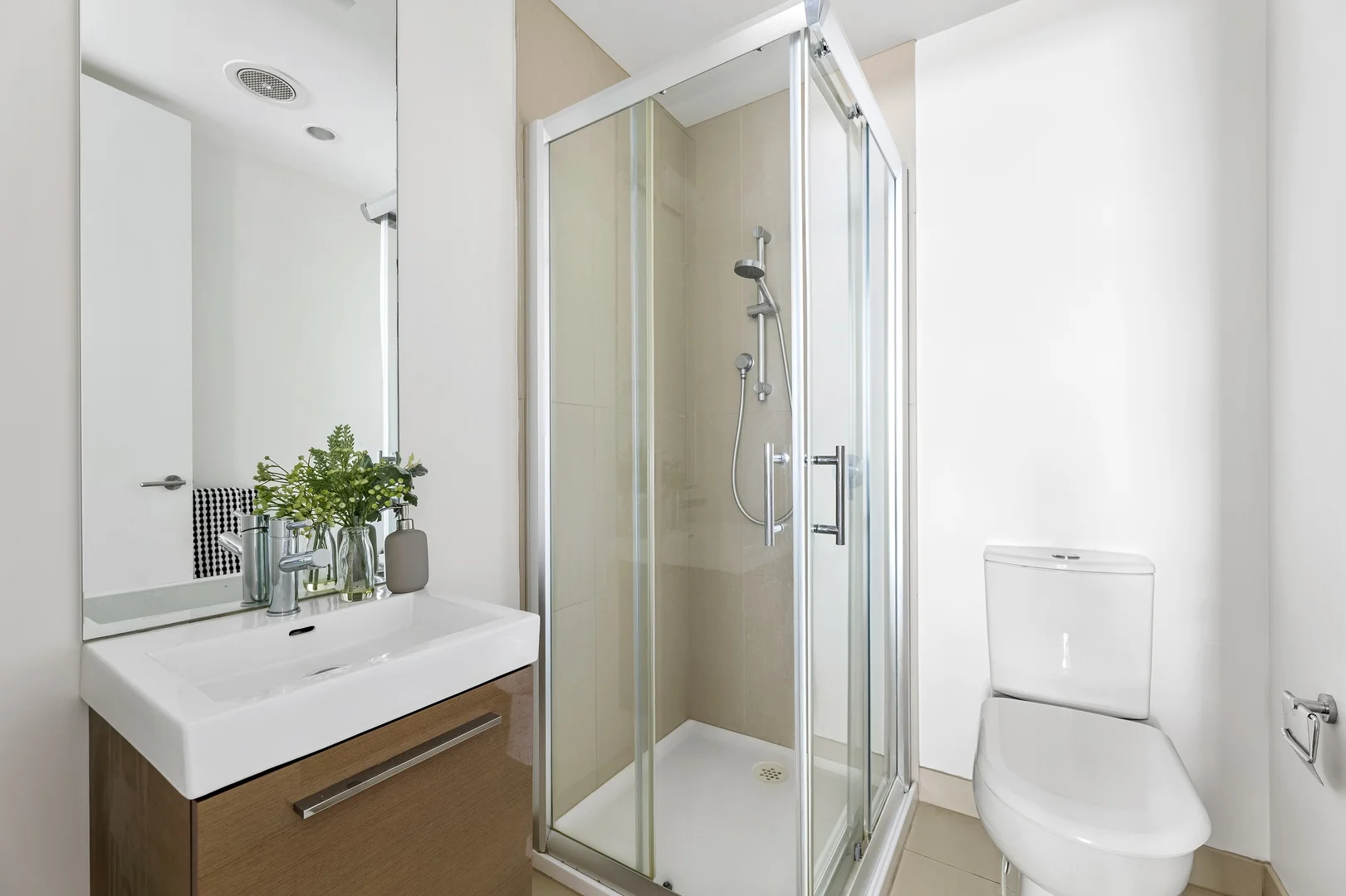 Additional image 9 of 512/2 Plenty Road, Preston VIC 3072