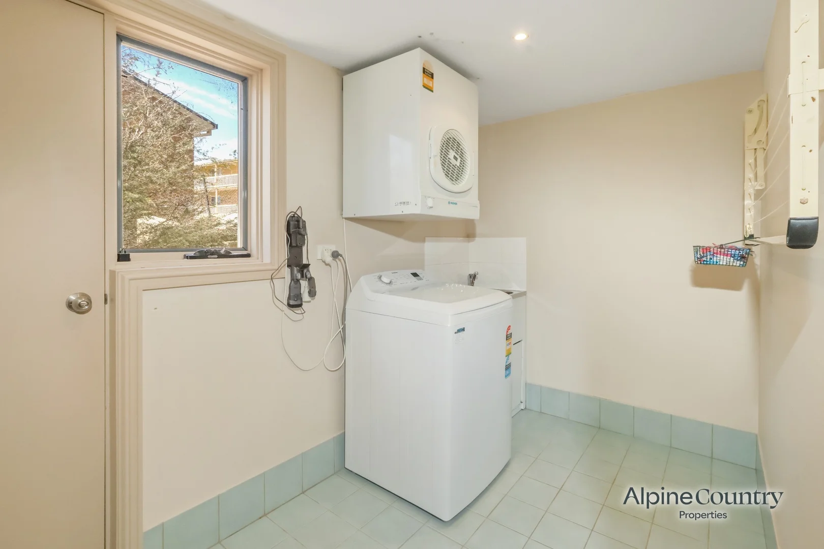 Additional image 23 of 2/18 Nettin Circuit, Jindabyne NSW 2627