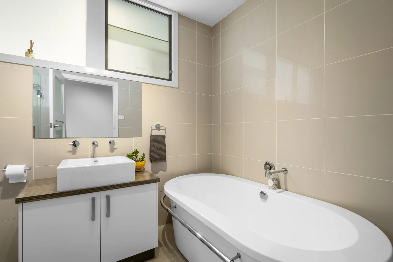 Additional image 10 of 6 Dundee Place, Newtown VIC 3220