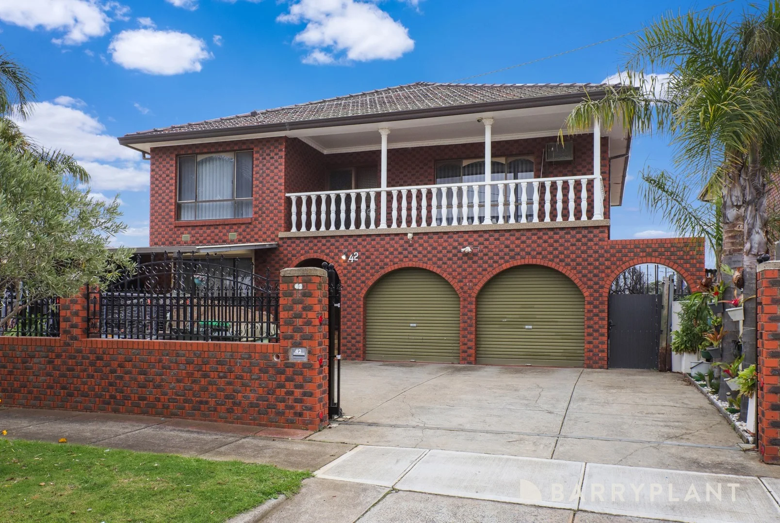 42 Tarana Crescent, Kings Park VIC 3021