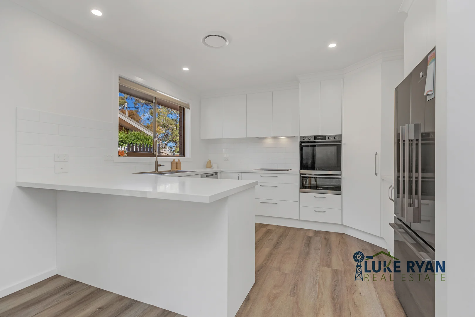 Additional image 10 of 9 Moore Street, Rochester VIC 3561