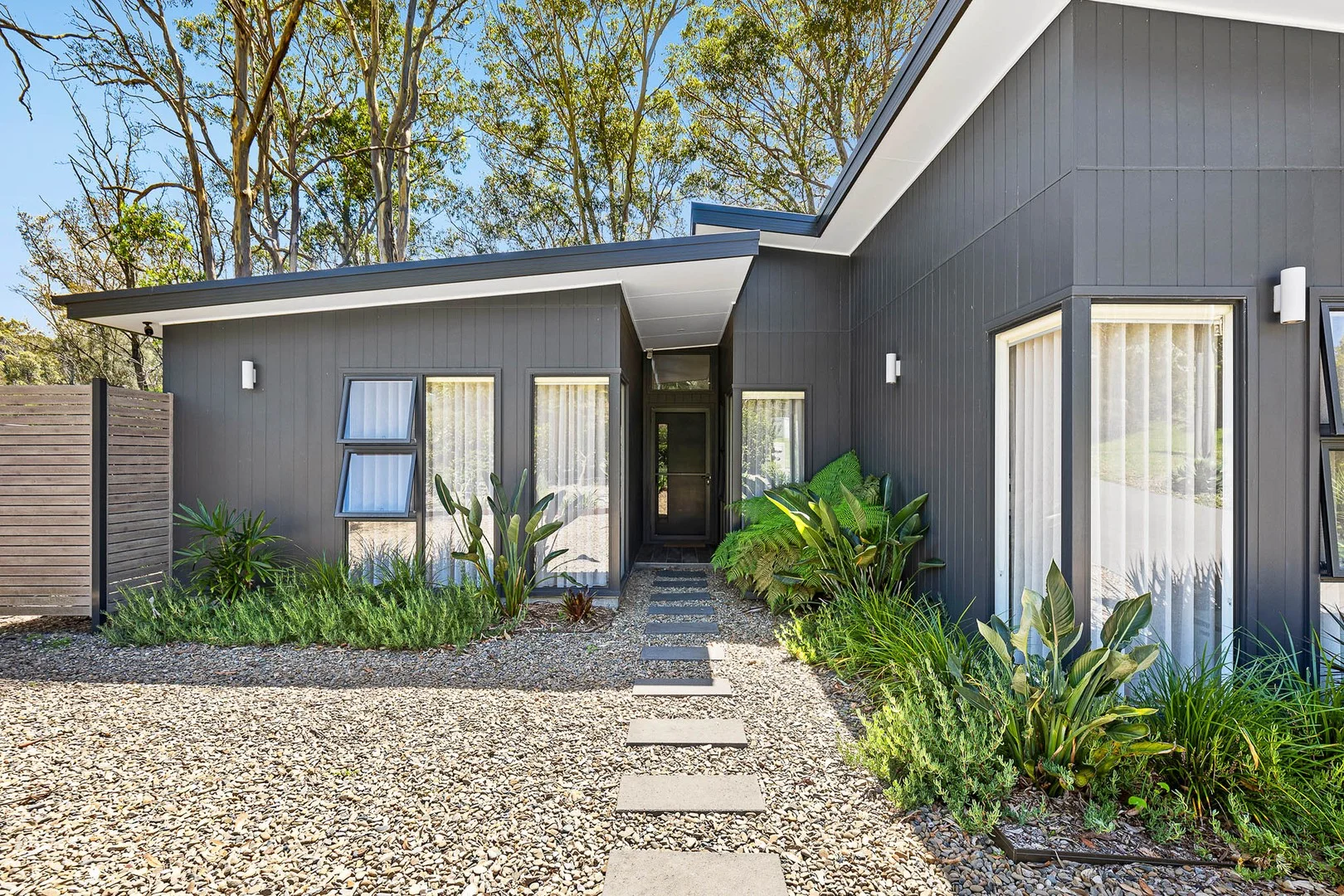 6 Rosedale Parade, Rosedale NSW 2536