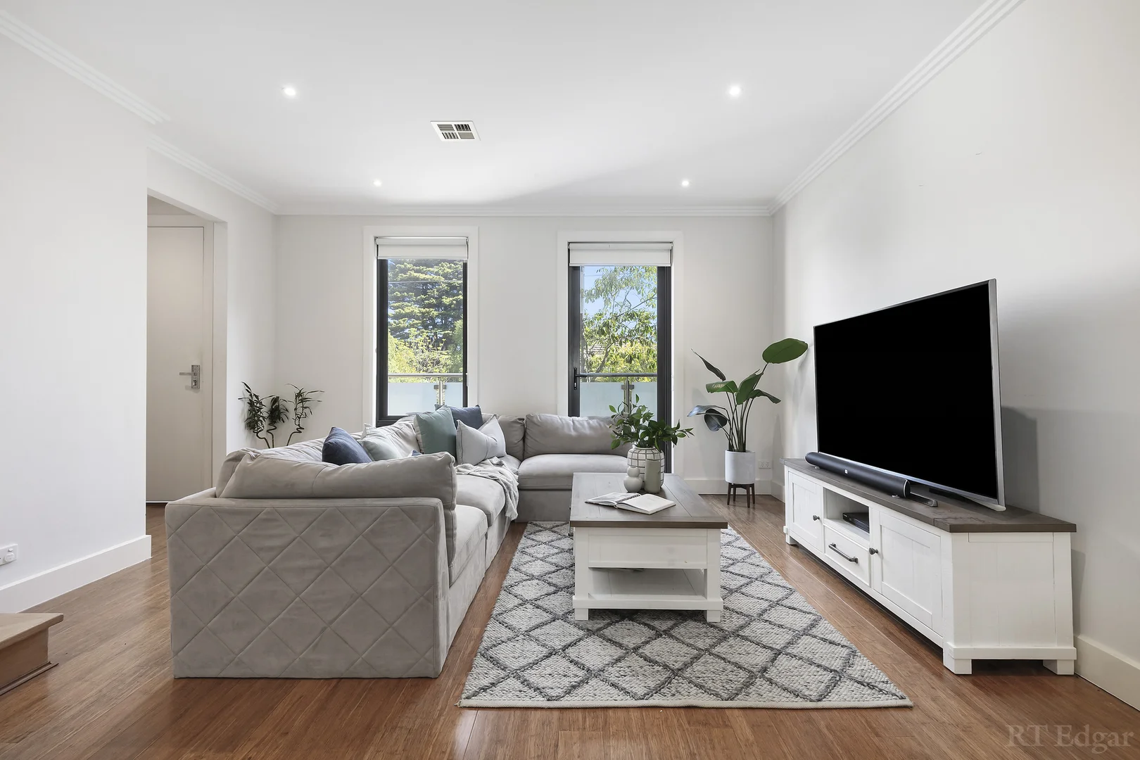 Additional image 2 of 4/215 High Street, Templestowe Lower VIC 3107