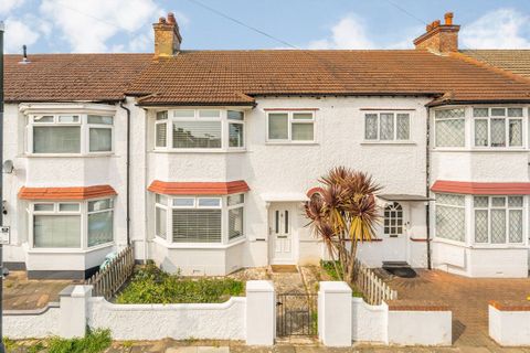 Stanley Road, Tooting CR4
