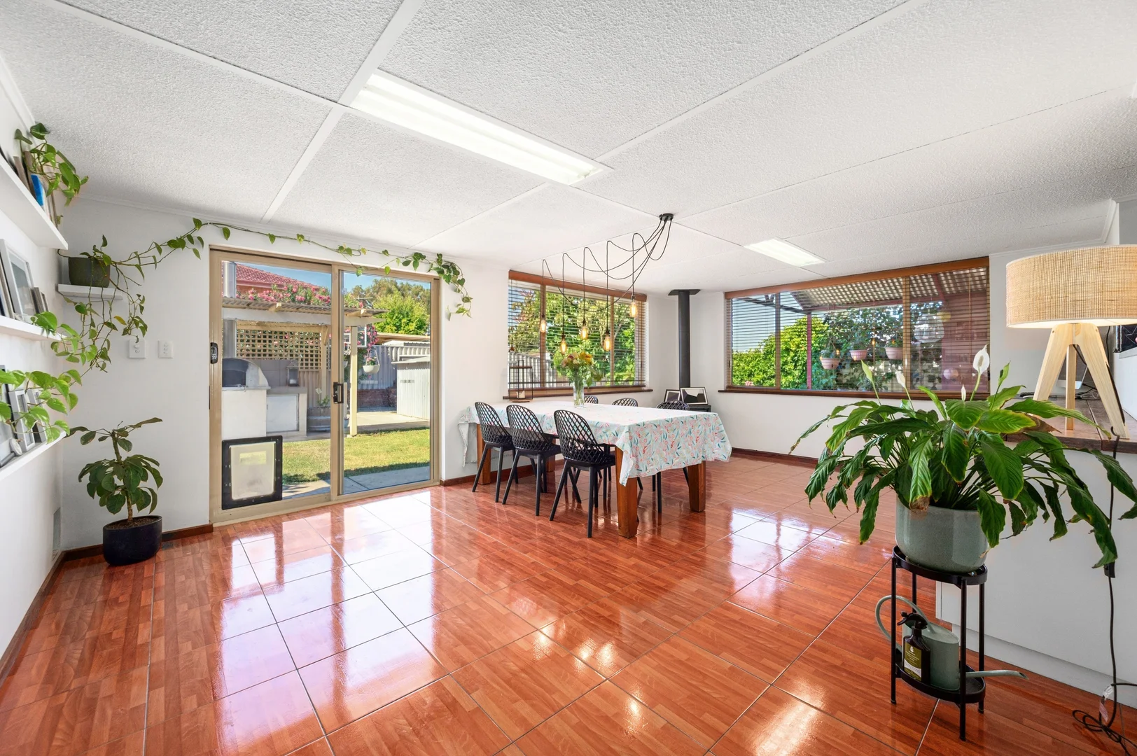 Additional image 4 of 87 Barrington Street, Lake Coogee WA 6166