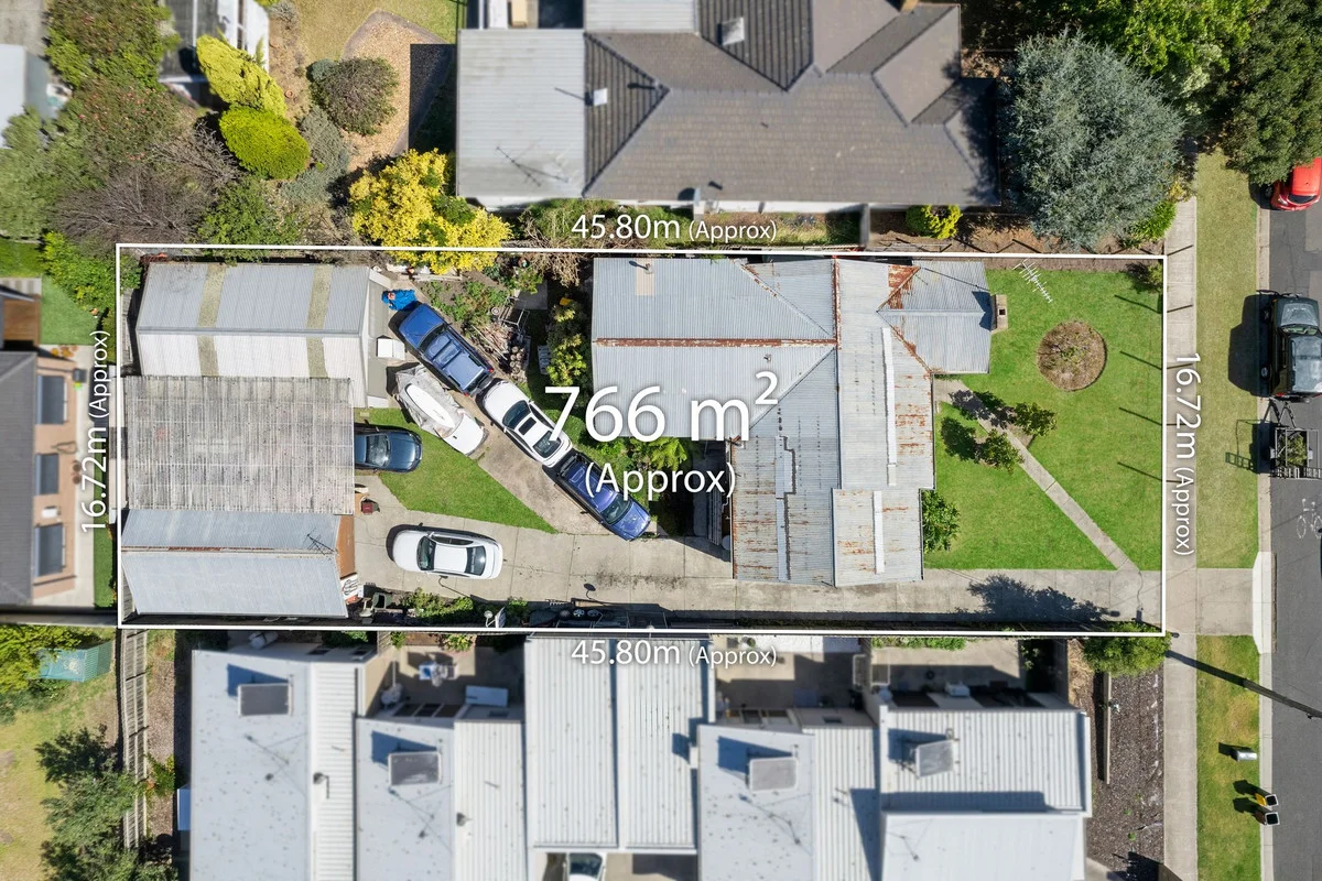 253 Roslyn Road, Highton VIC 3216