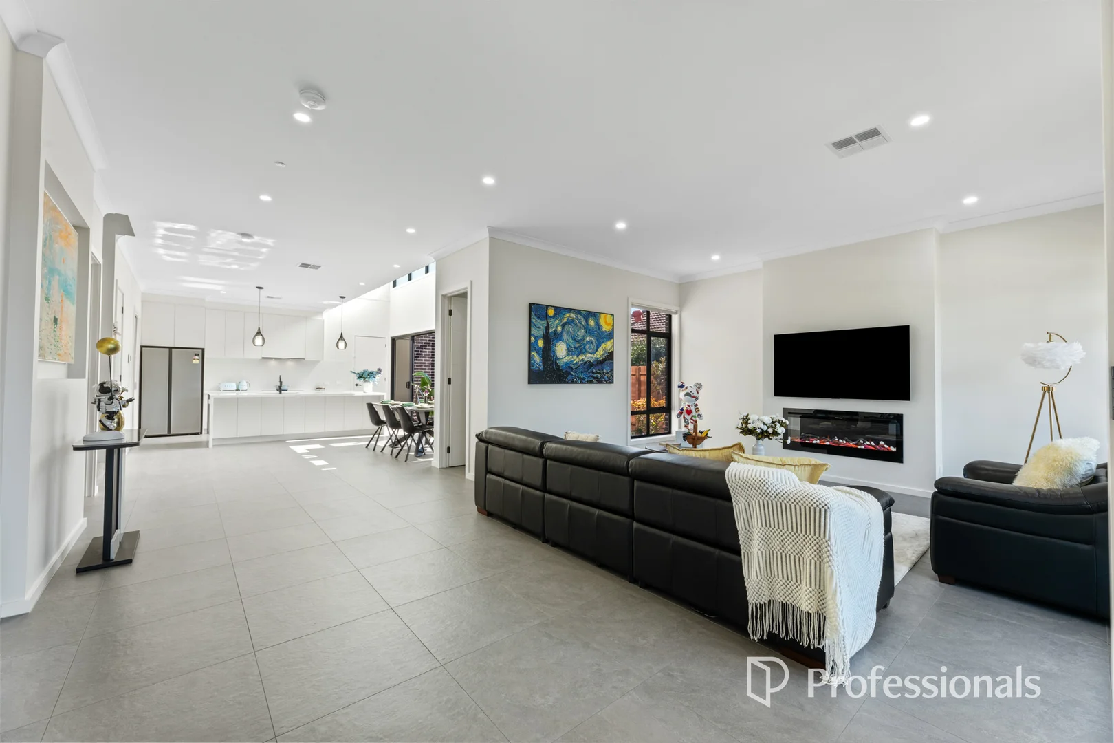 Additional image 3 of 1/19 Fernhill Street, Glen Waverley VIC 3150