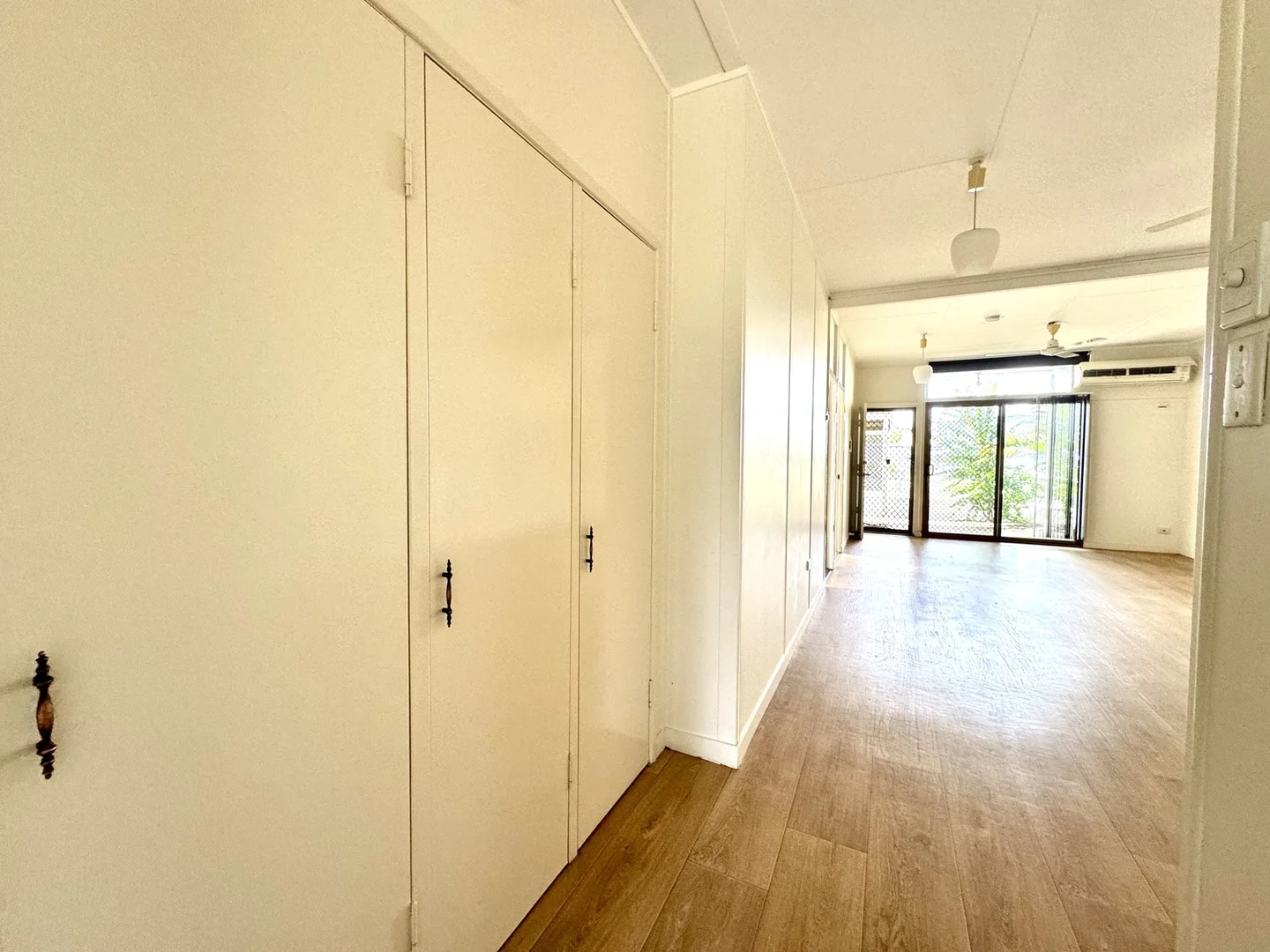 Additional image 19 of 89a and b MCCOOL Street, Moranbah QLD 4744