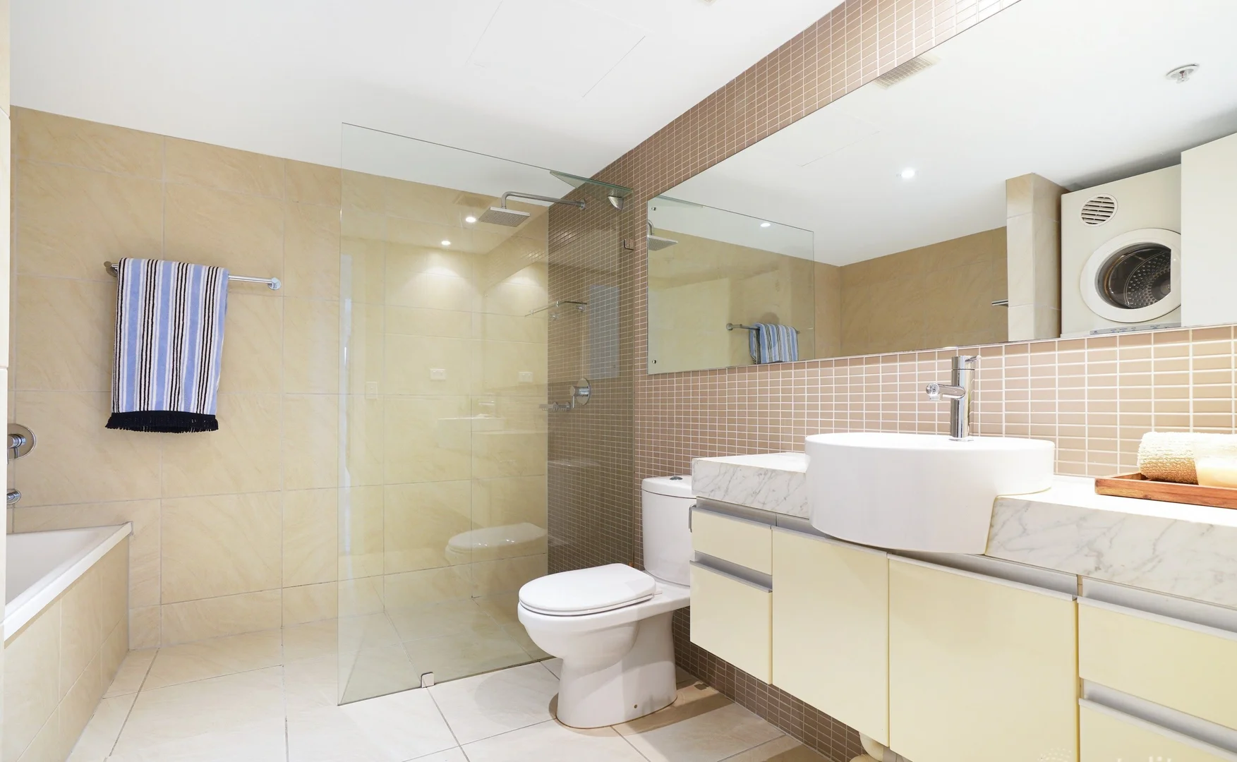 Additional image 14 of 2304/43E Knuckey Street, Darwin City NT 0800