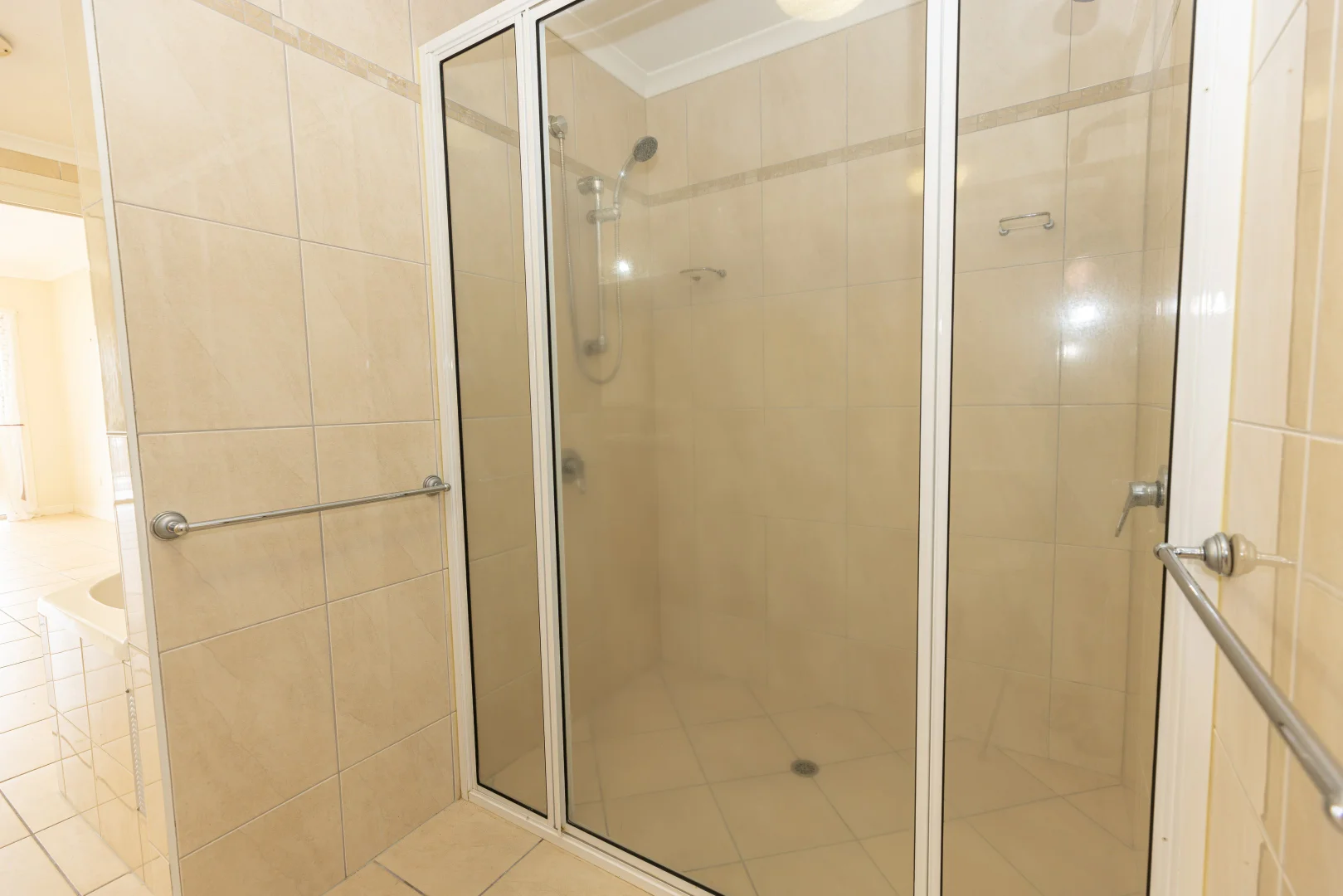 Additional image 25 of Unit 2/23 Poinciana Bvd, Cardwell QLD 4849