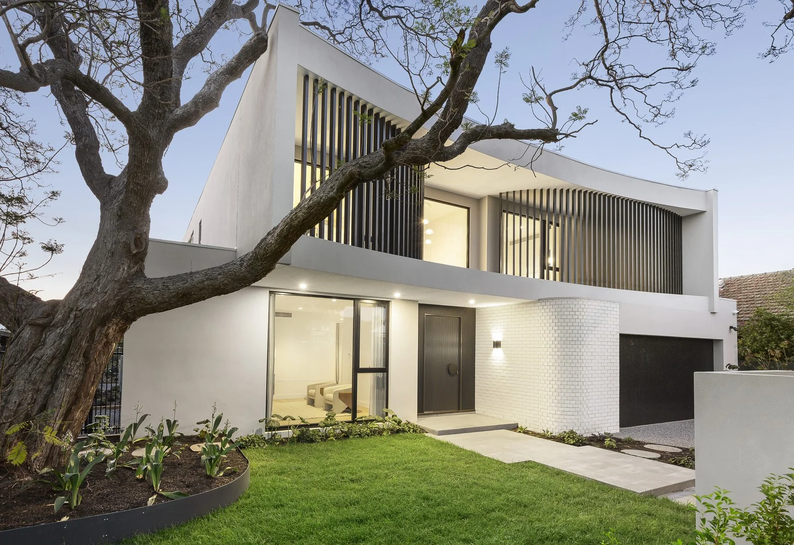 13 Tooronga Road, Malvern East VIC 3145