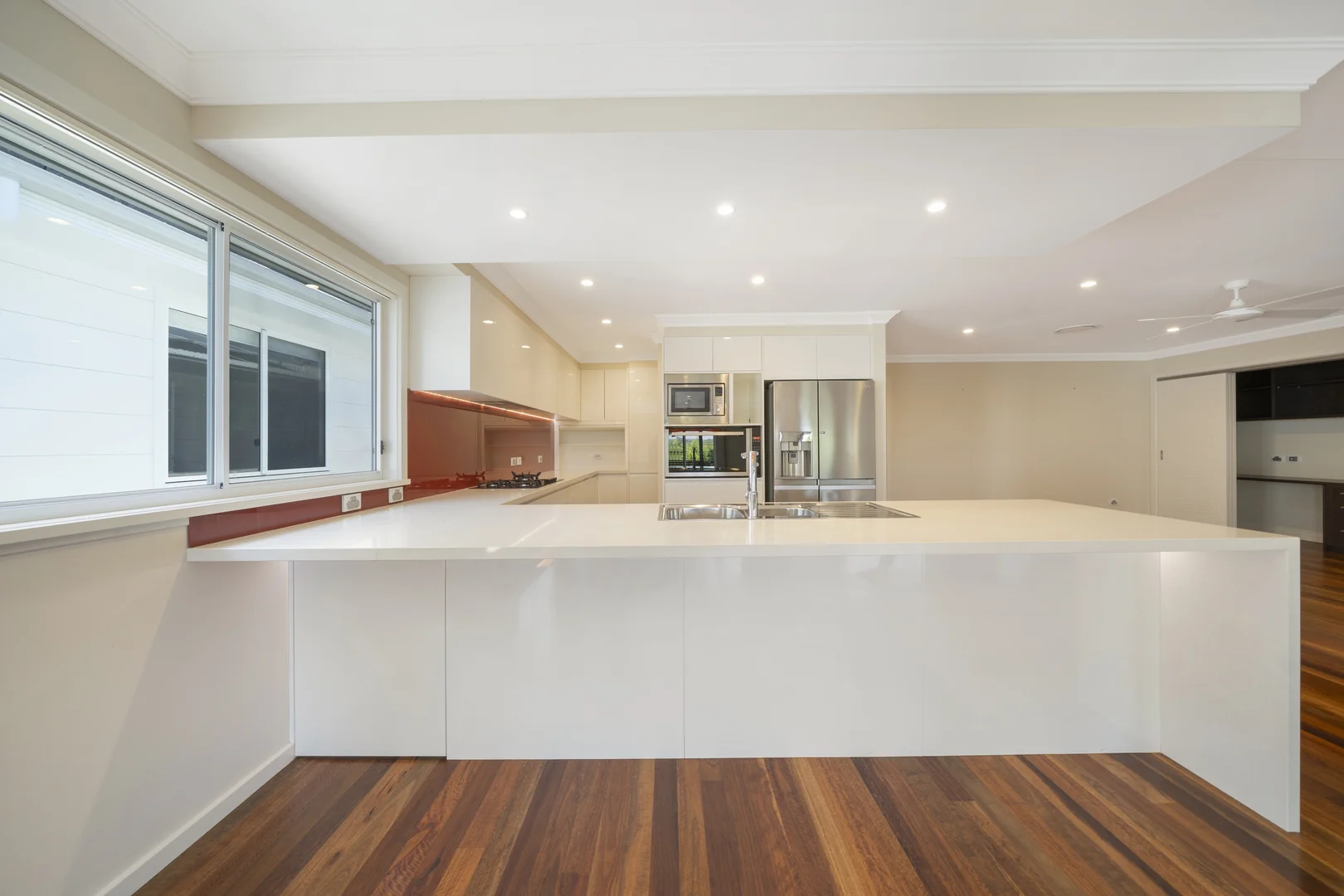 8 Longworth Road, Dunbogan NSW 2443