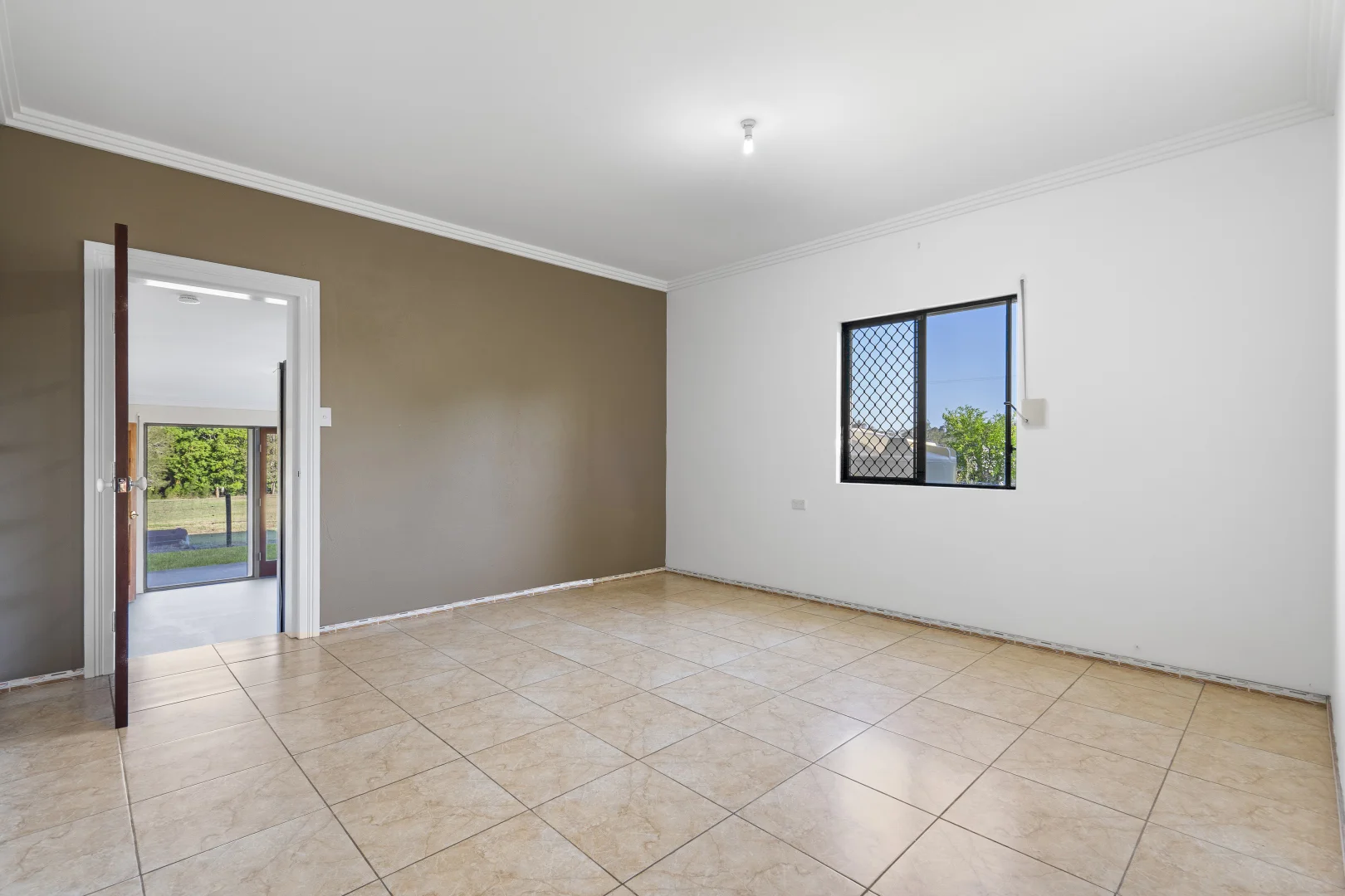 Additional image 7 of 449-461 Karrabin Rosewood Road, Walloon QLD 4306