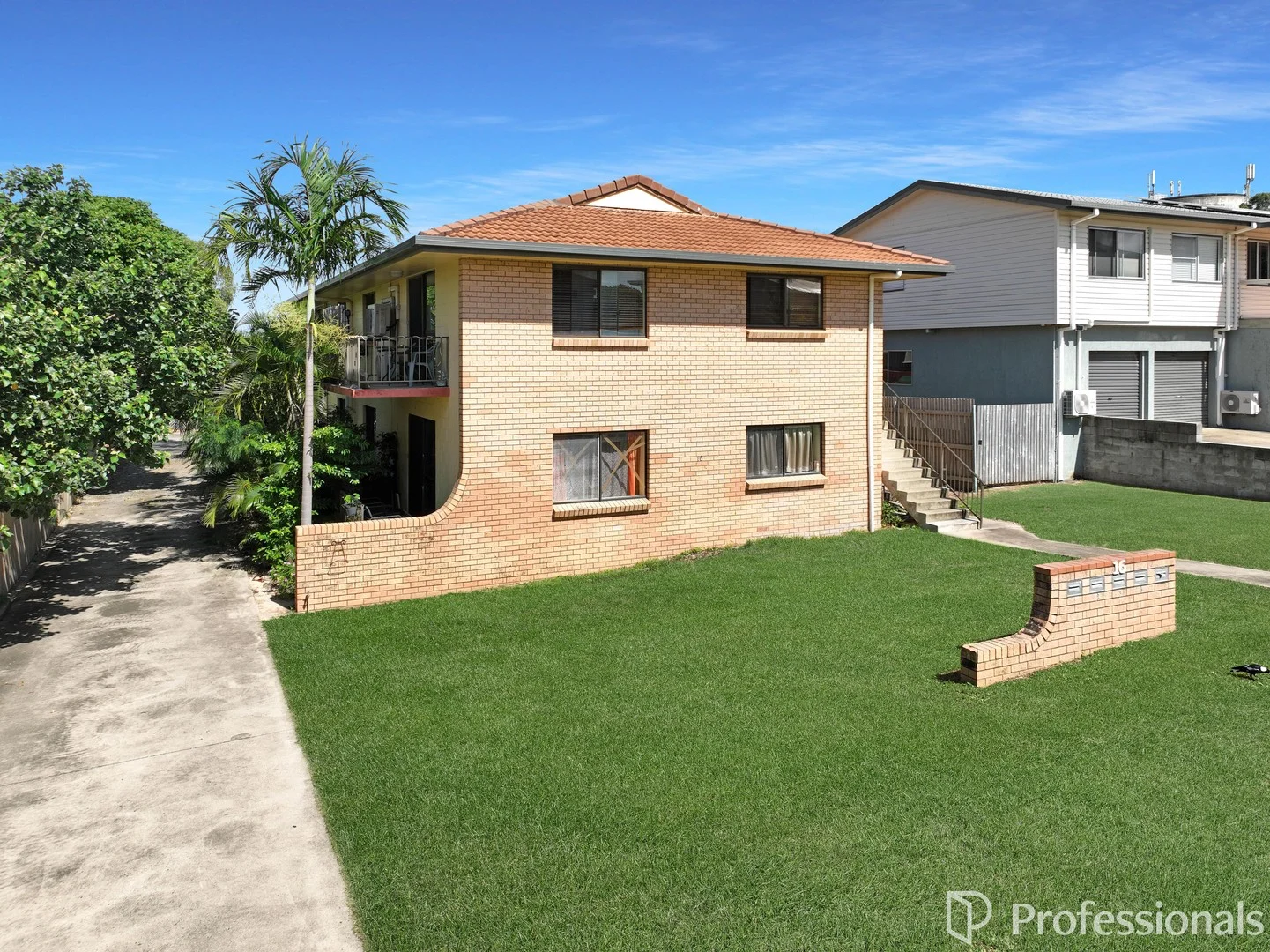 2/16 Avicennia Street, Bowen QLD 4805