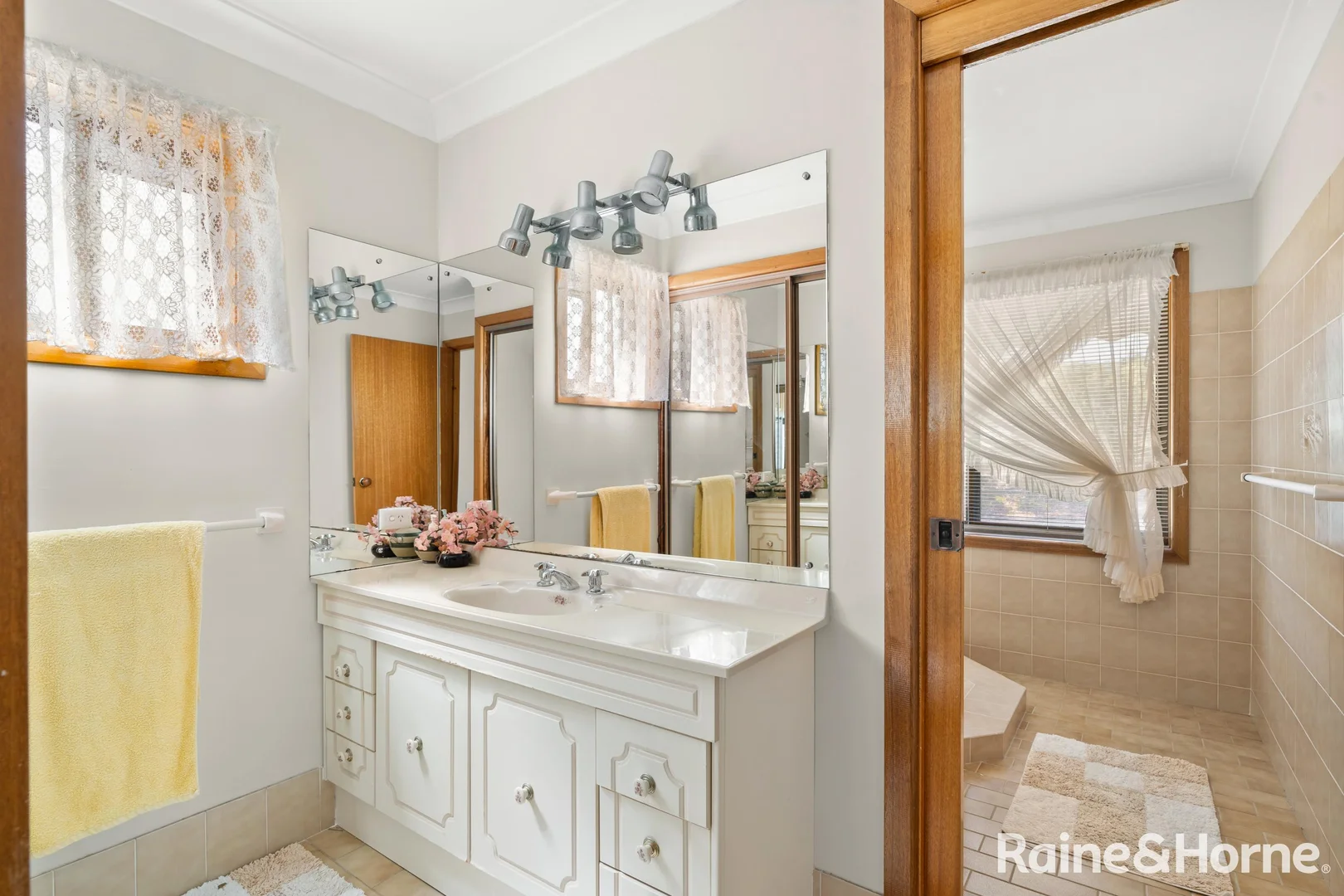 Additional image 19 of 10 Braidwood Avenue, Burrill Lake NSW 2539