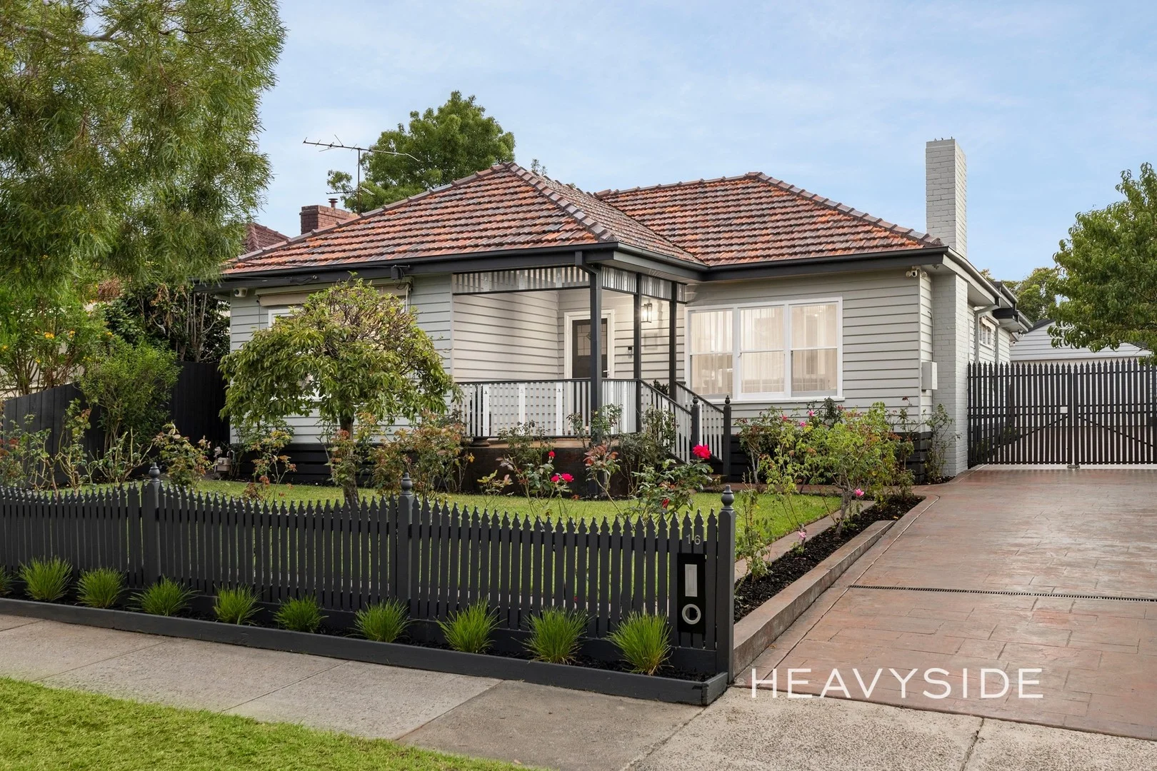 16 Moona Street, Burwood East VIC 3151