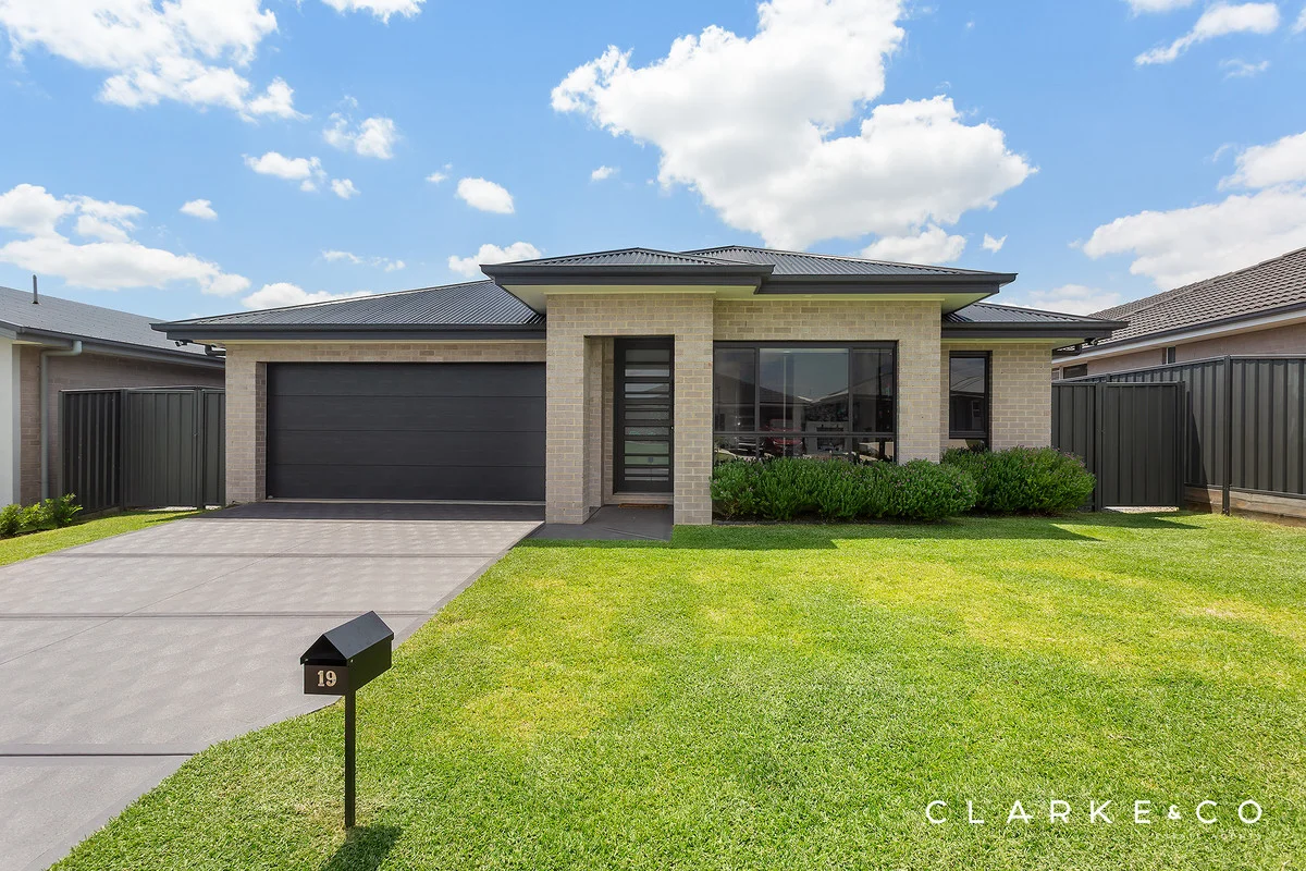 19 Masters Street, Rutherford NSW 2320