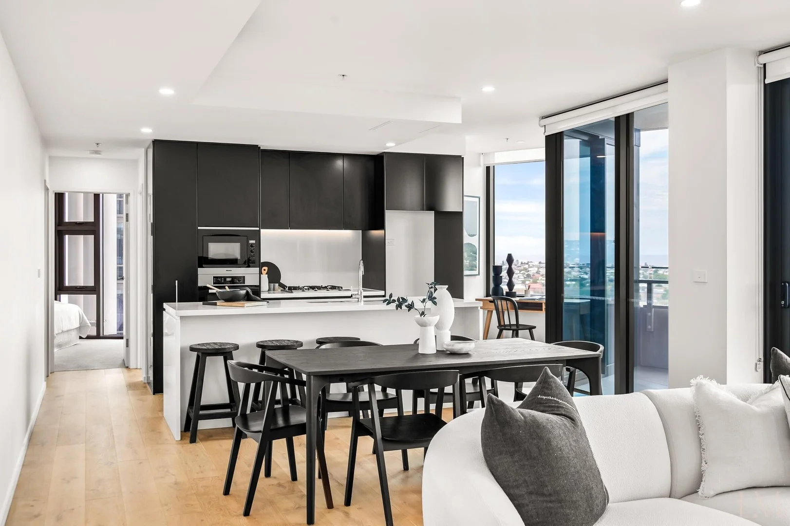 Additional image 2 of 1703/466 King Street, Newcastle West NSW 2302