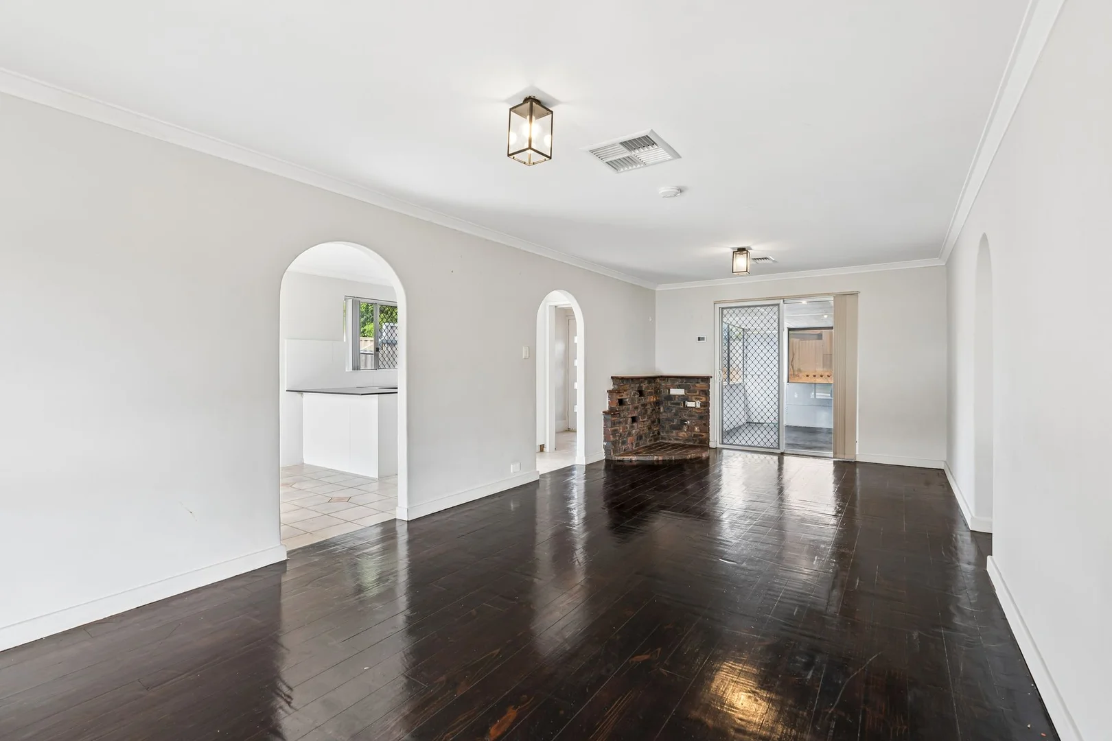 Additional image 8 of 28 Wooramel Crescent, Gosnells WA 6110