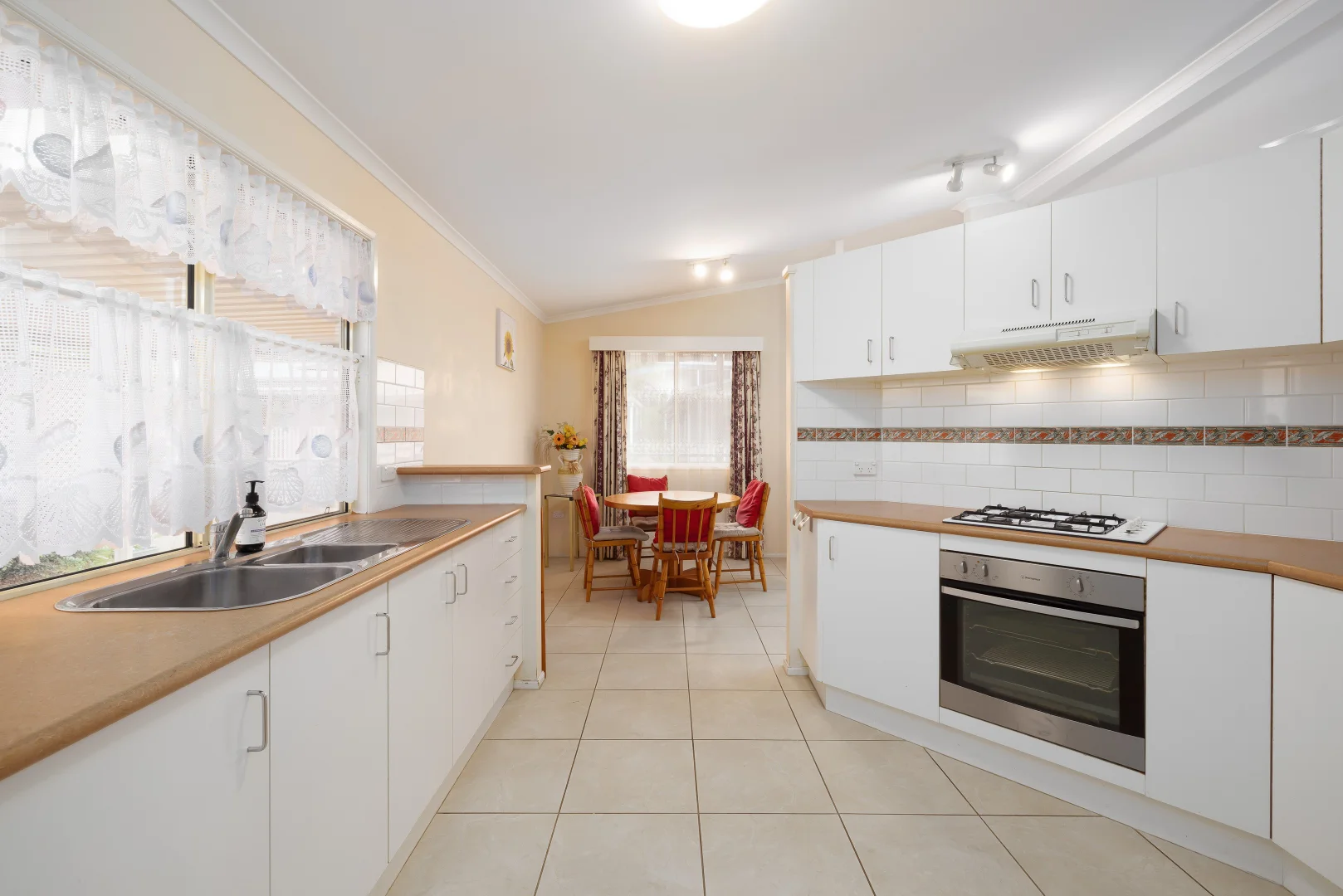 Additional image 8 of 3 James Campbell Cres, Kincumber NSW 2251