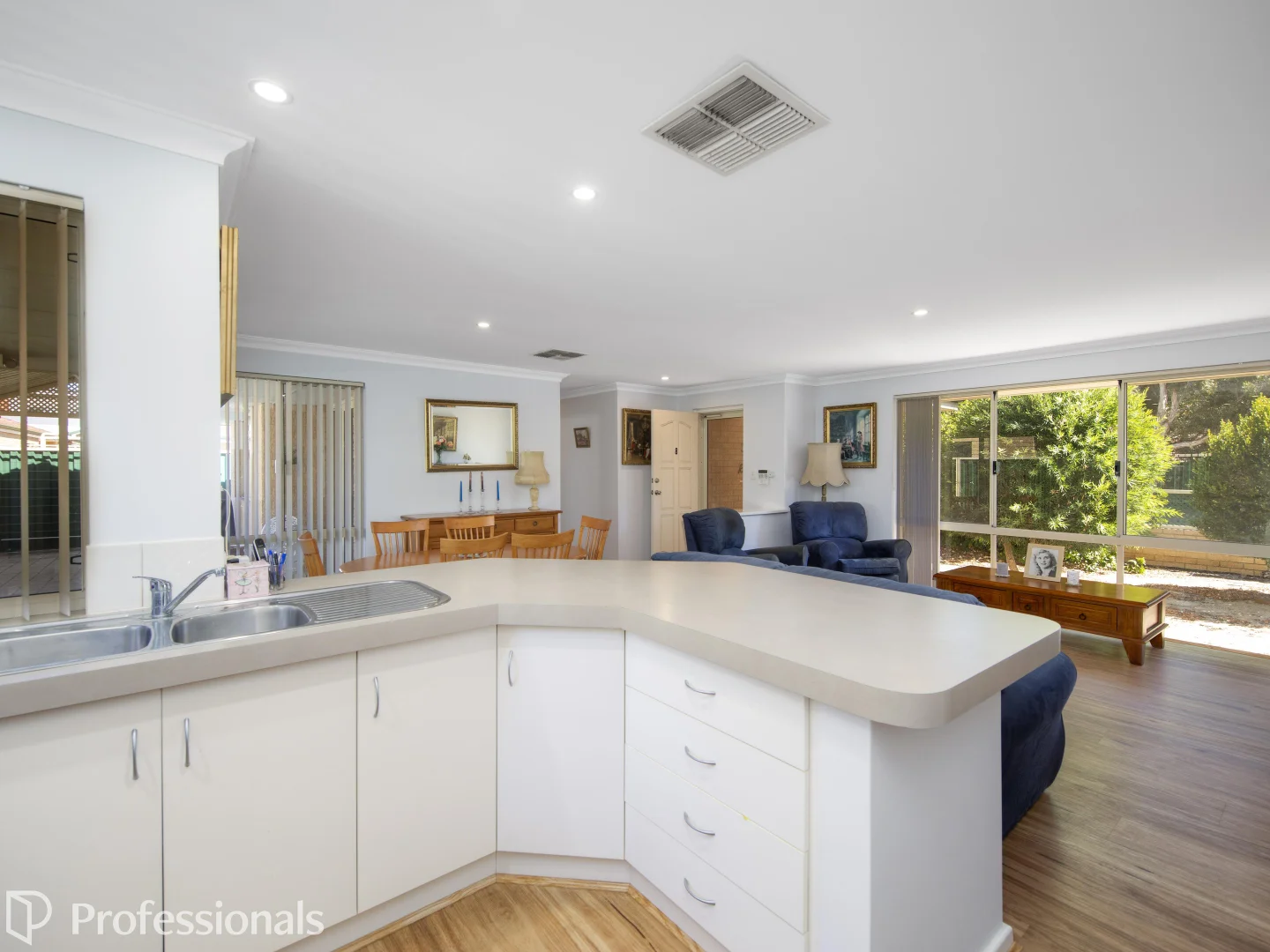 Additional image 6 of 8/15 Spring Avenue, Midland WA 6056