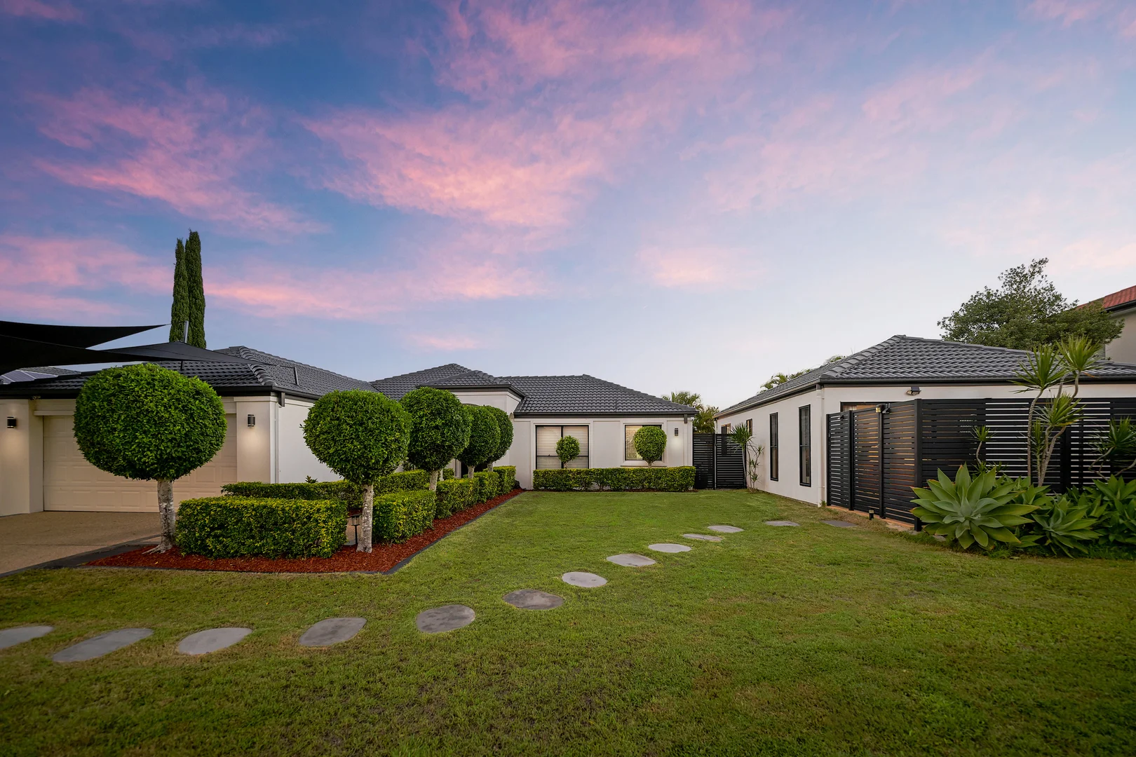 Additional image 2 of 12 Oxford Place, Arundel QLD 4214