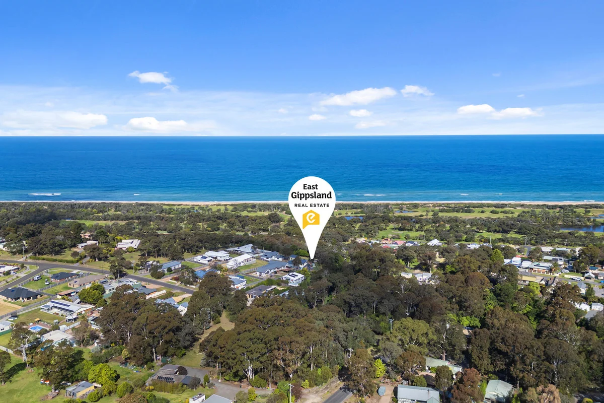 Additional image 6 of 2 Alieca Rise, Lakes Entrance VIC 3909