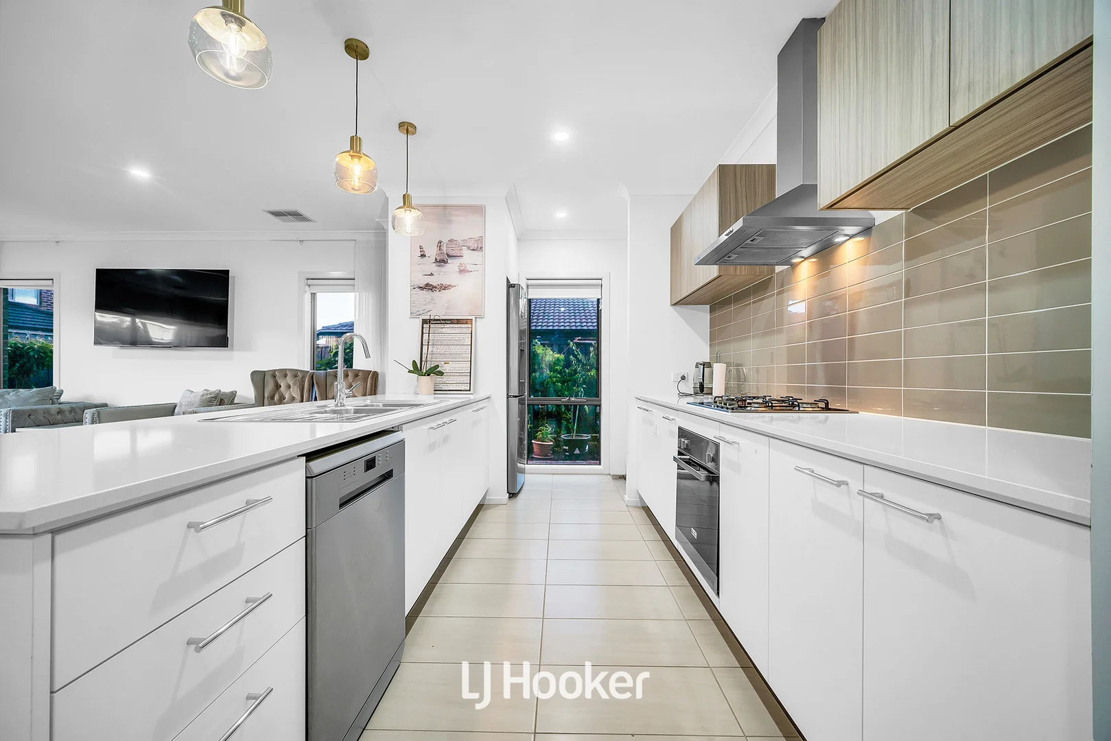 Additional image 7 of 15 Caleana Court, Cranbourne North VIC 3977