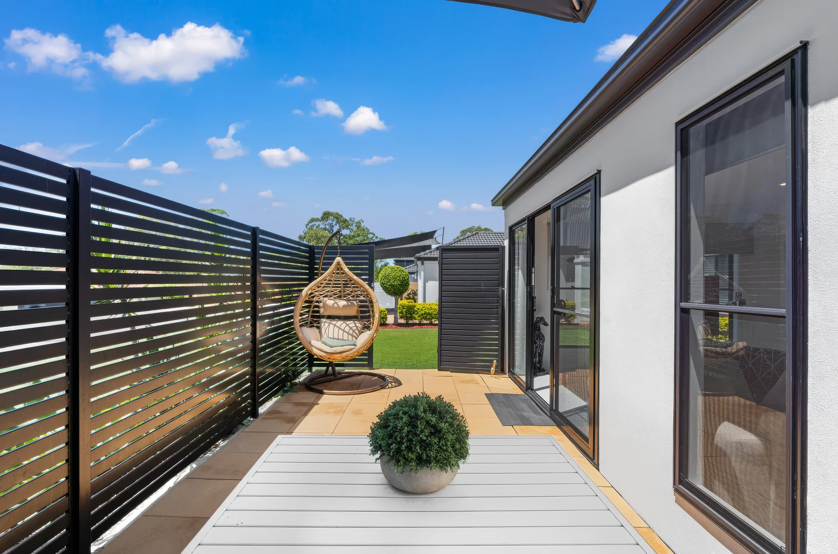 Additional image 24 of 12 Oxford Place, Arundel QLD 4214