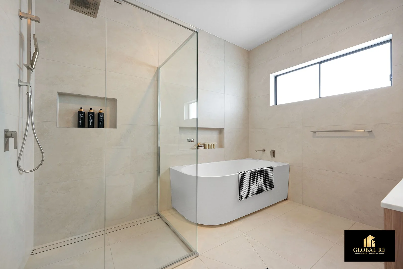 Additional image 13 of 217 Victoria Street, Smithfield NSW 2164