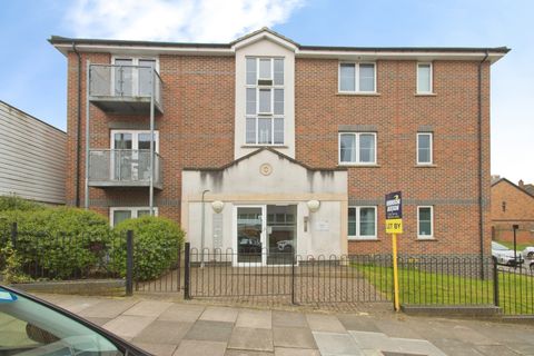 Glyndon Road, London SE18
