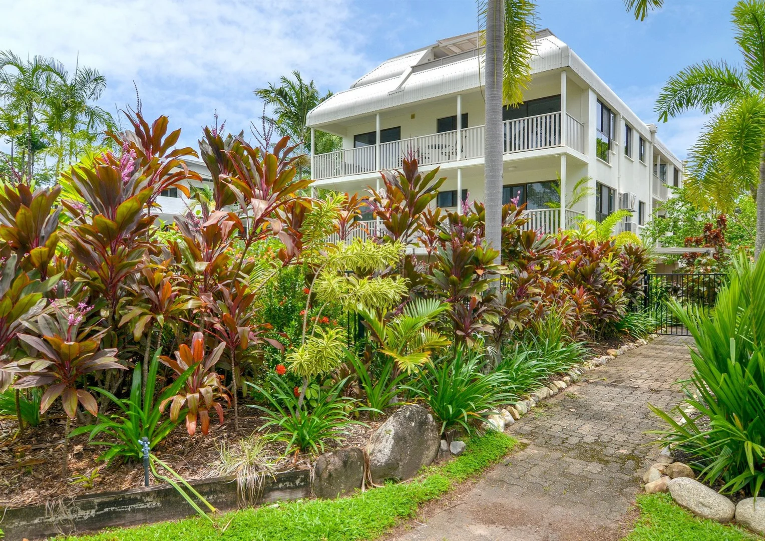 Additional image 16 of 13/10 Davidson Street, Port Douglas QLD 4877