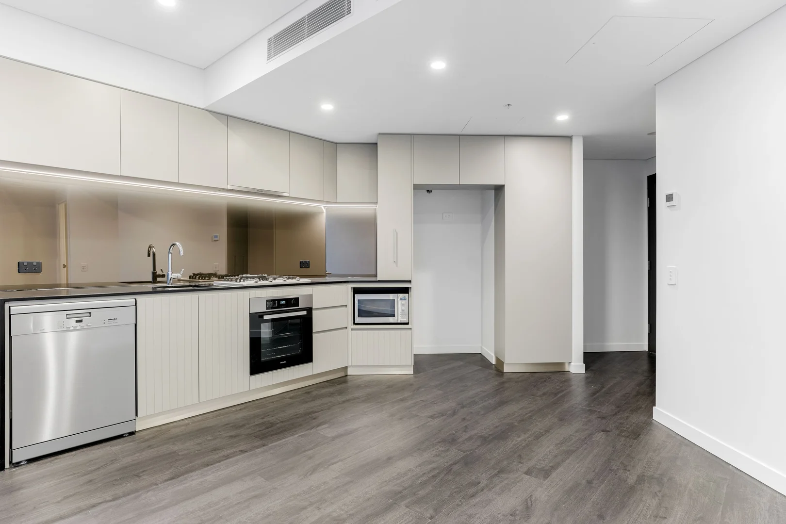 Additional image 8 of 2506/8 Adelaide Street, Brisbane City QLD 4000