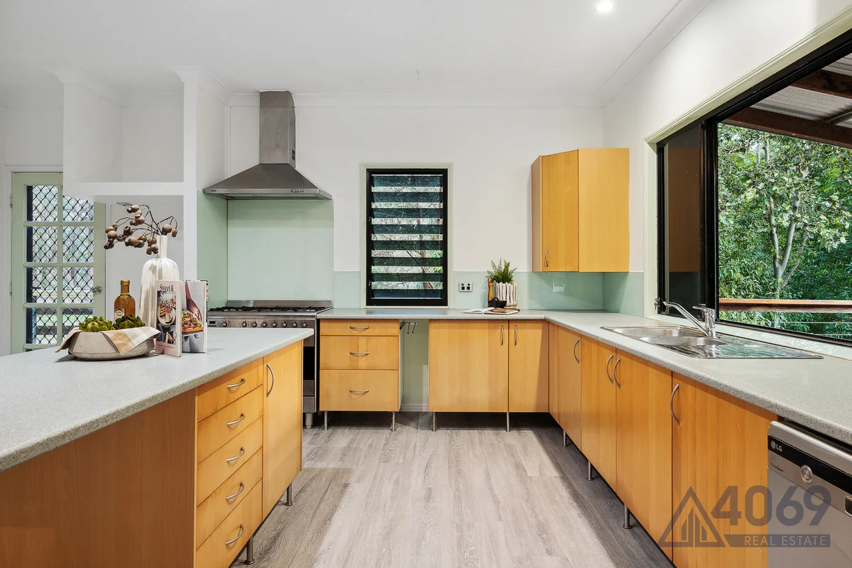 Additional image 7 of 23 Neikah Close, Karana Downs QLD 4306