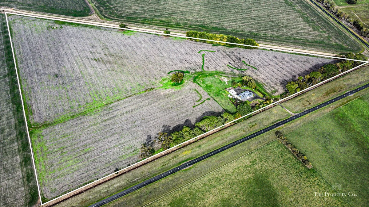 Additional image 18 of 24 Walkers Tin Hut Road, Millicent SA 5280